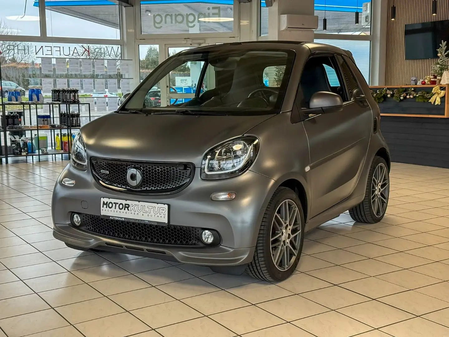 smart forTwo Cabrio Brabus | JBL | Sitzheiz. | uvm. Gris - 1