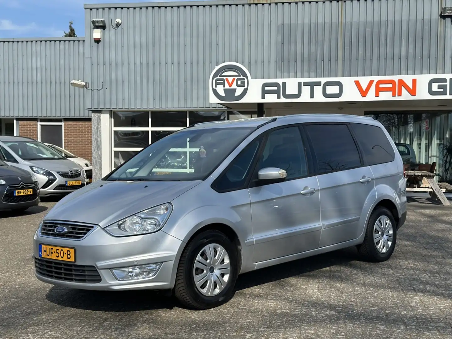 Ford Galaxy 2.0 Titanium 7 Persoons*Cruise Control*ECC*Parkeer Grijs - 2