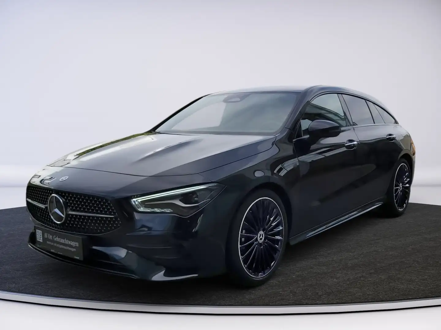 Mercedes-Benz CLA 180 SB AMG-Line Night Edition Schwarz - 2