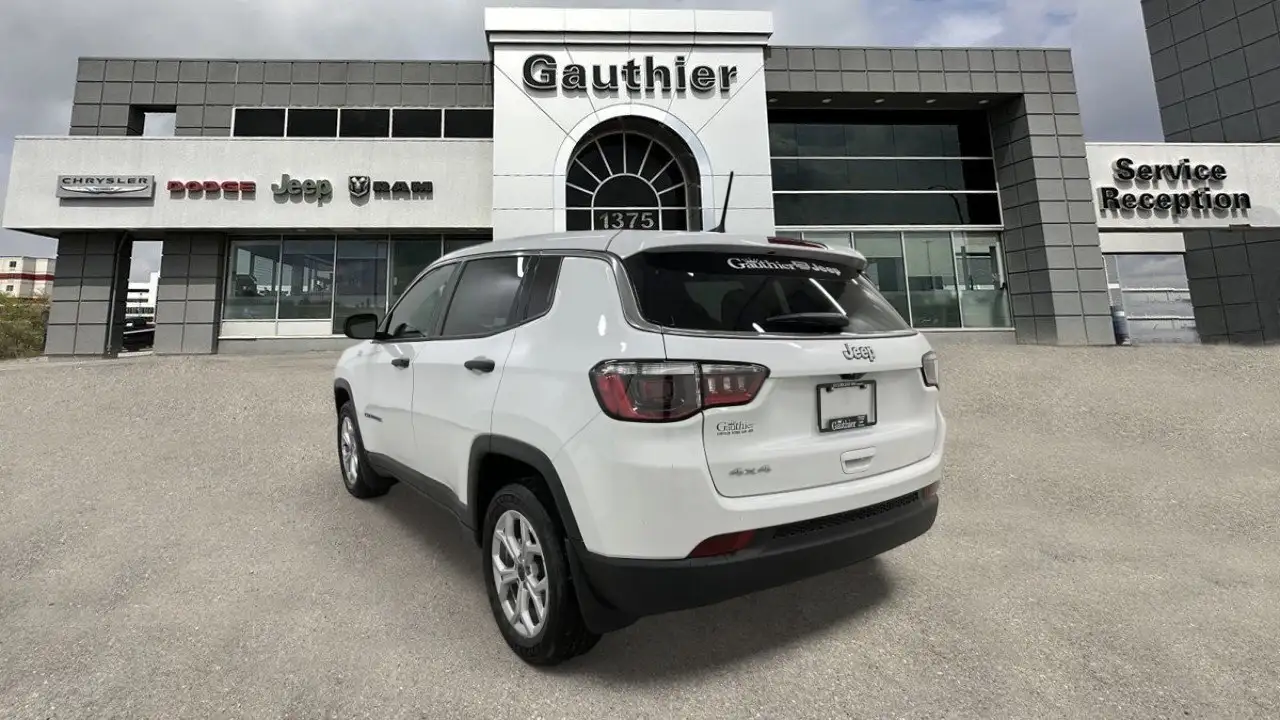 Jeep Compass снимка Jeep Compass