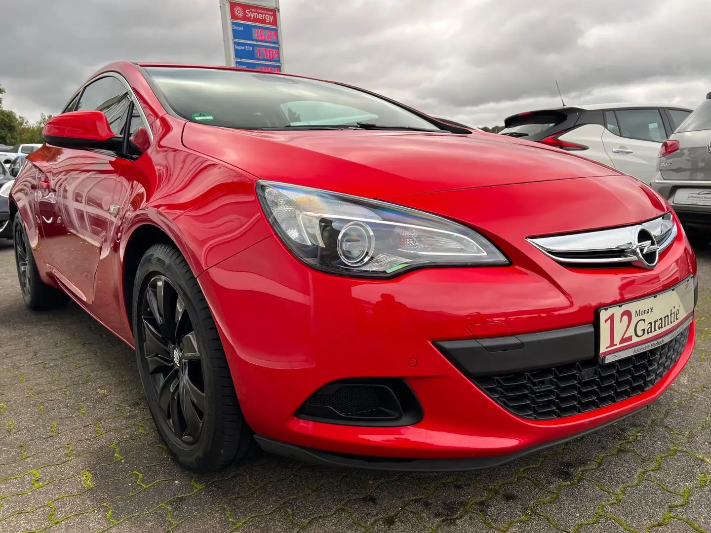 Opel Astra J GTC 1.4*SPORT*NAVI*SHZ*MFL*TÜV*ALU Rot - 2