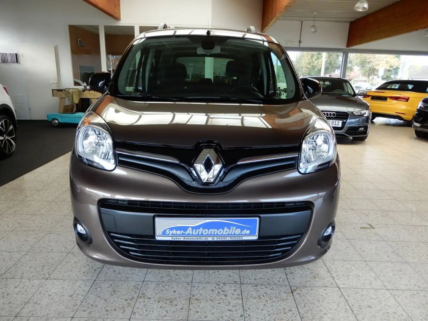 Renault Kangoo TCe 115 LIMITED DELUXE Braun - 2