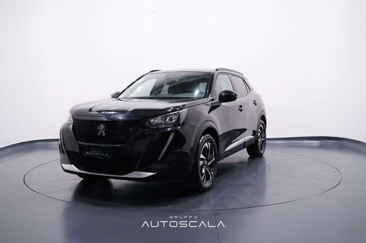 Peugeot 2008 motore elettrico 136 CV Allure