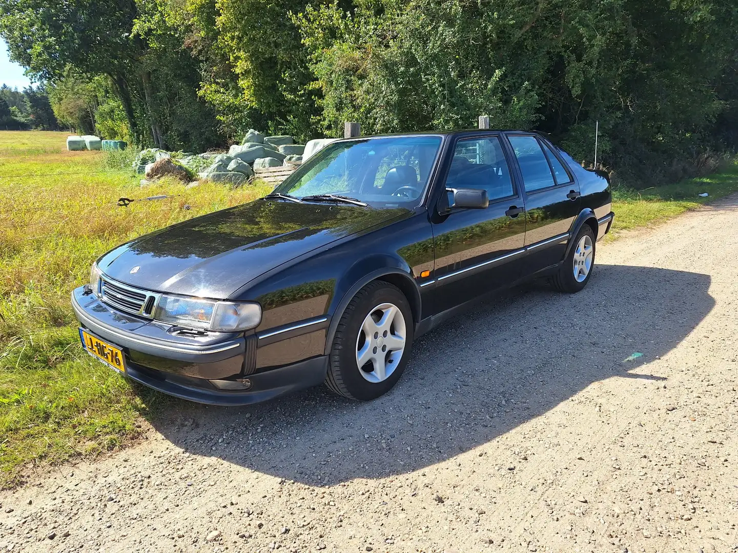 Saab 9000 2.0 Burgundy Negru - 1