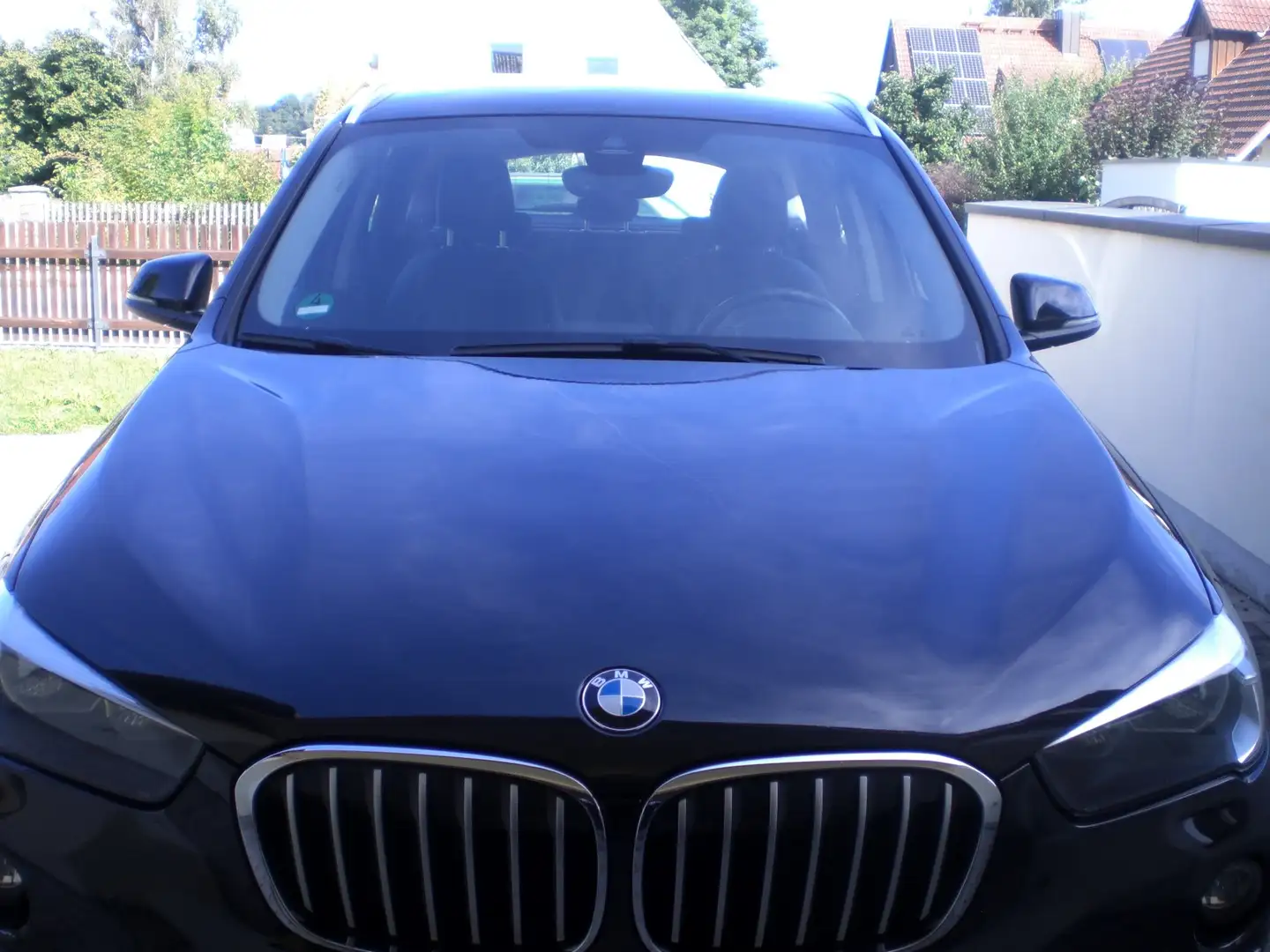 BMW X1 X1 sDrive18i xLine,AHK,Standheizung Schwarz - 1