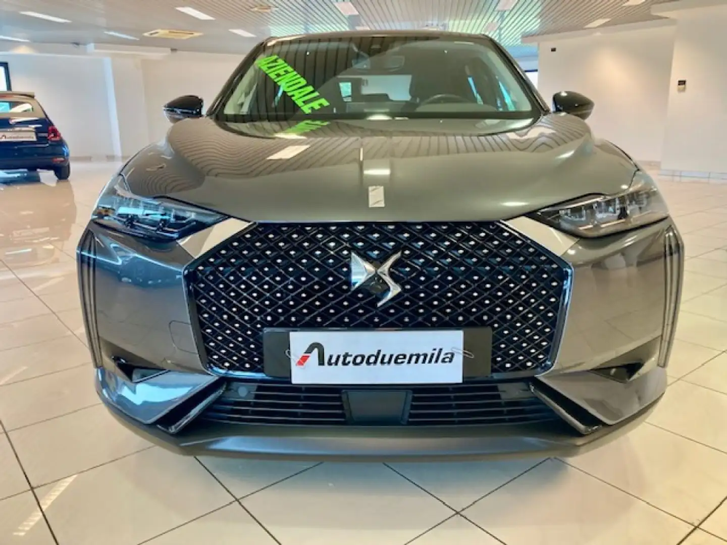 DS Automobiles DS 3 BlueHDi 130 aut. Rivoli PELLE NAVIG PREZZO REALE! Gris - 2