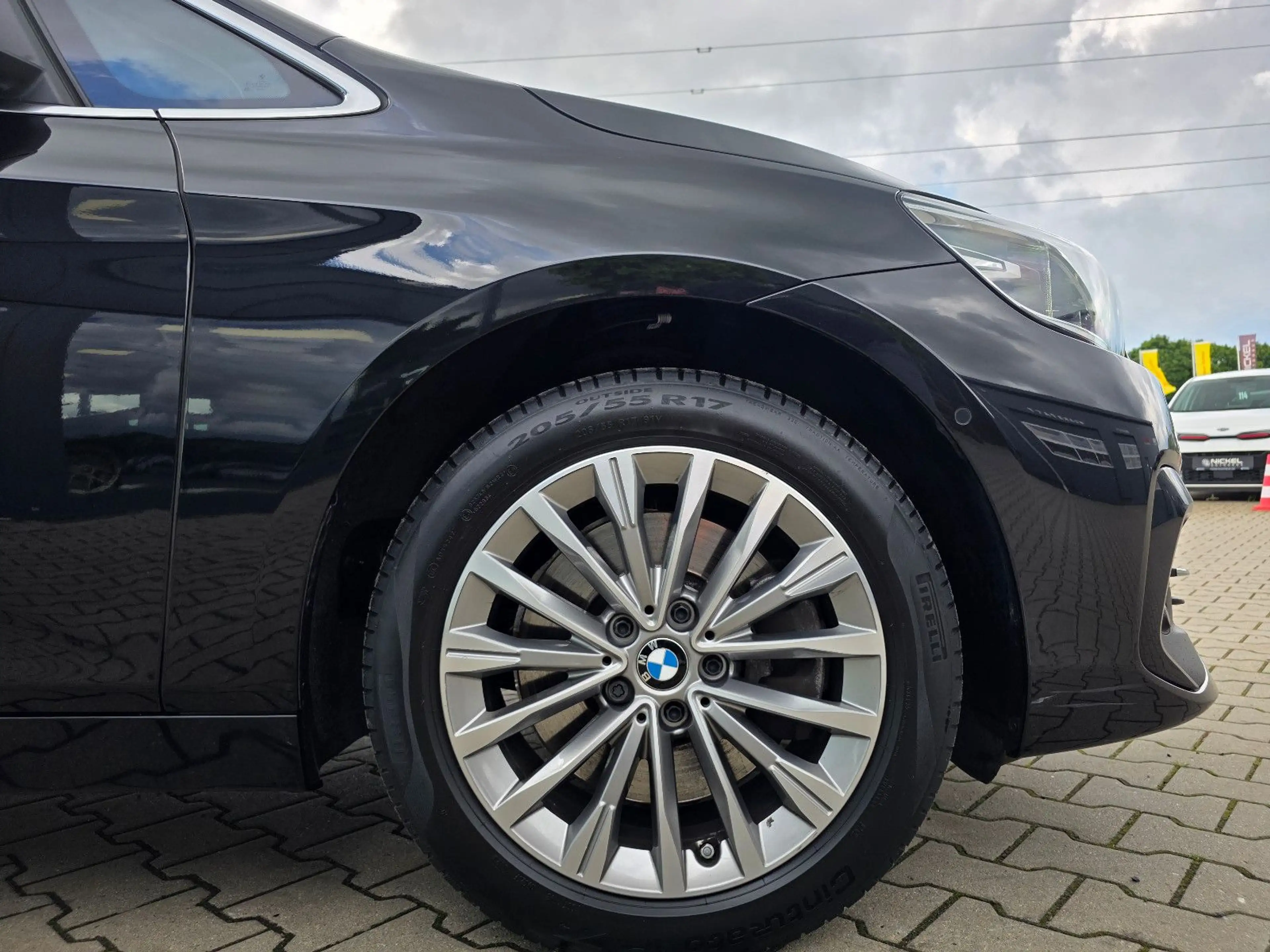 BMW 220 Gran Tourer Luxury Line*Led*Ahk*Pano*7-Sitz — photo 14