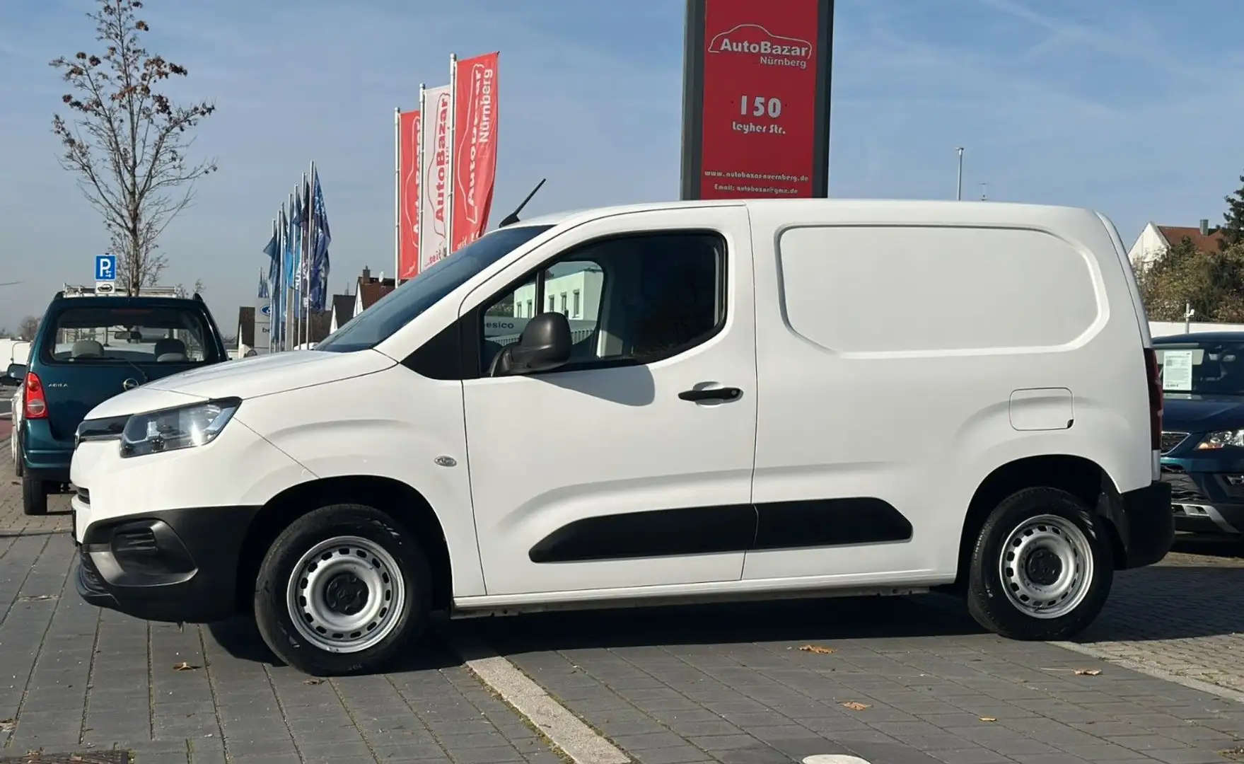 Toyota Proace City L1 Duty / 25´tkm / 1. Hand Blanc - 2