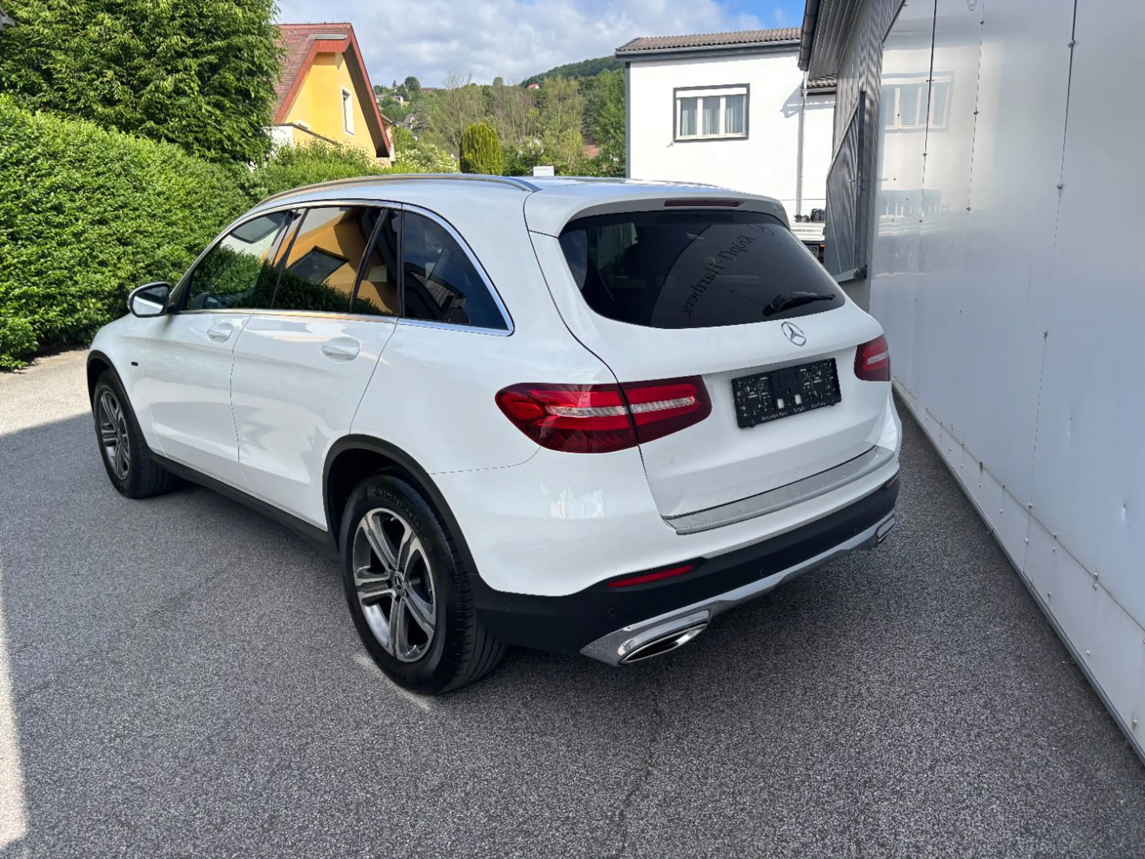 Mercedes-Benz GLC 350 e 4MATIC PTS Shz Navi LED AIR eHeck Burm — photo 5