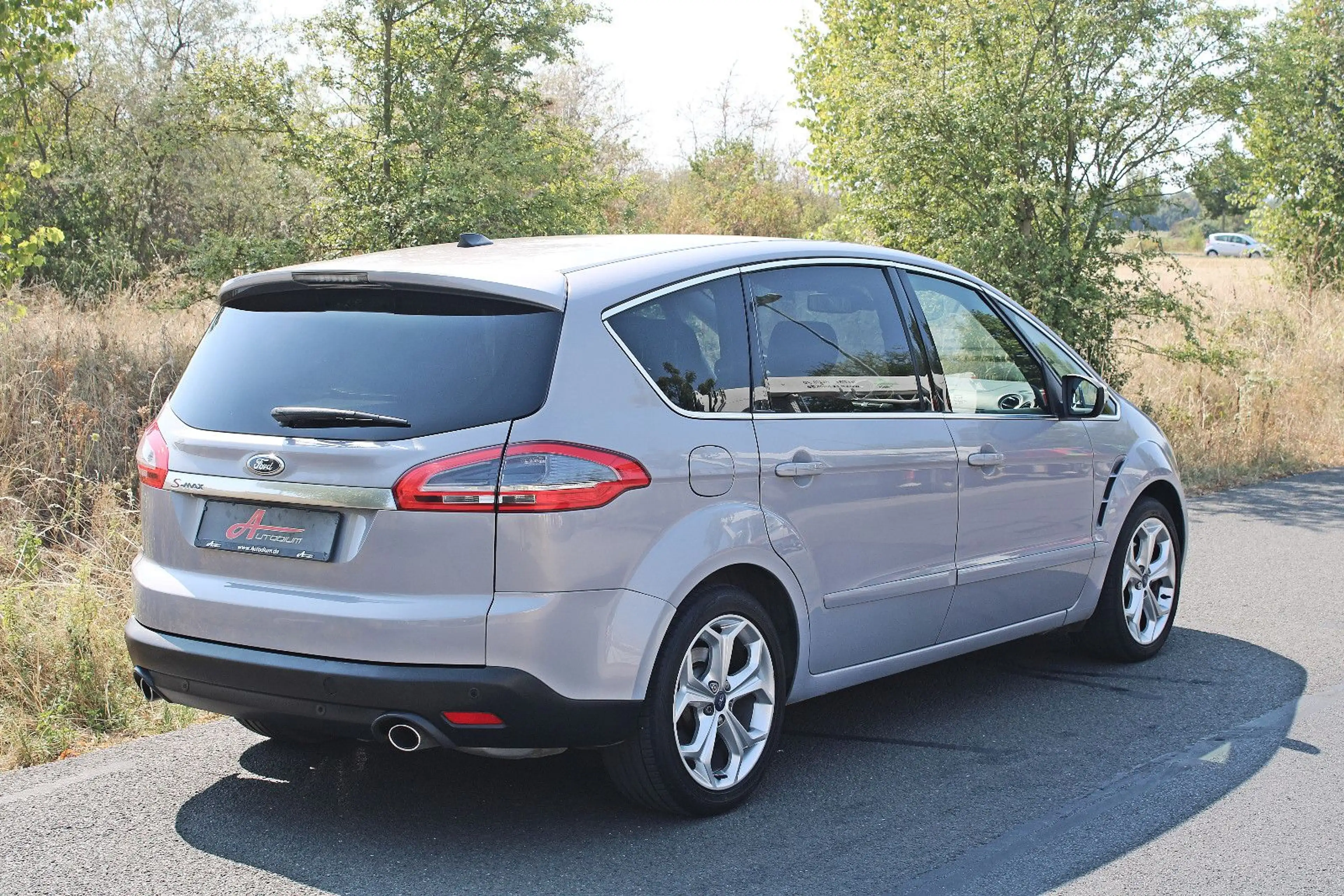 Ford S-Max S-MAX Titanium *Individual/Leder/Kamera/18 Zoll* — photo 5