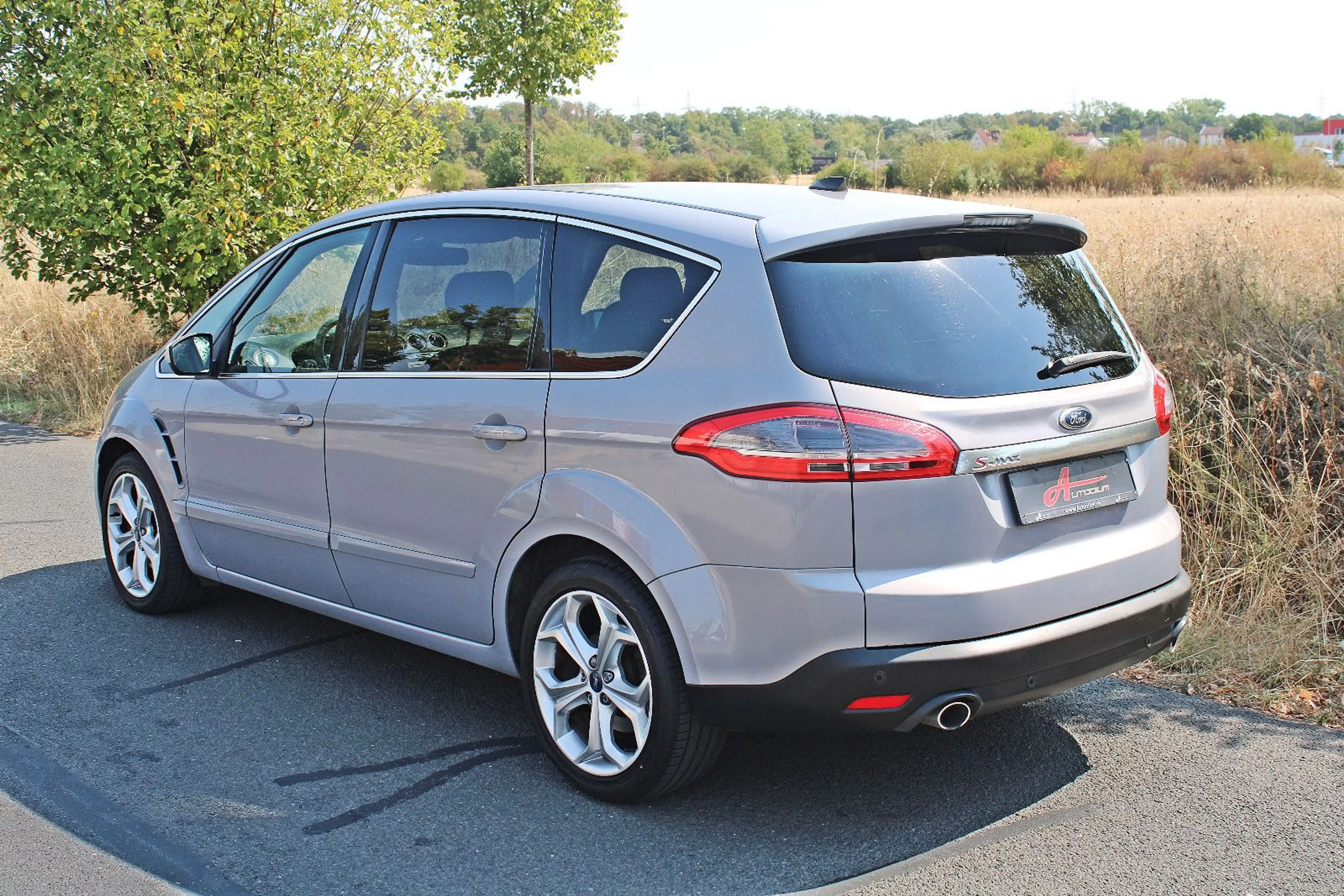 Ford S-Max S-MAX Titanium *Individual/Leder/Kamera/18 Zoll* — photo 6