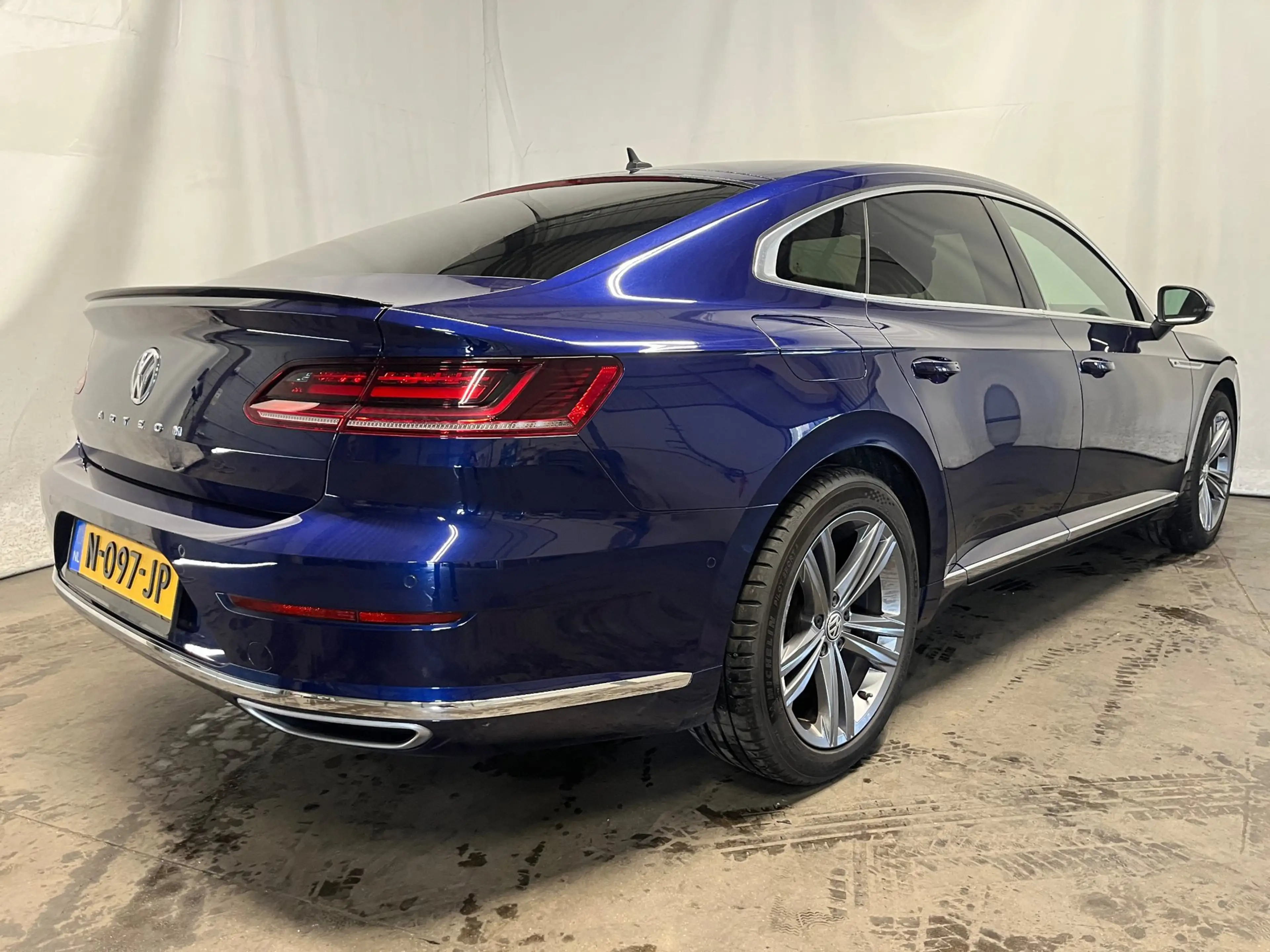 Volkswagen Arteon 2.0 TSI Business R SCHADEAUTO!! — photo 6