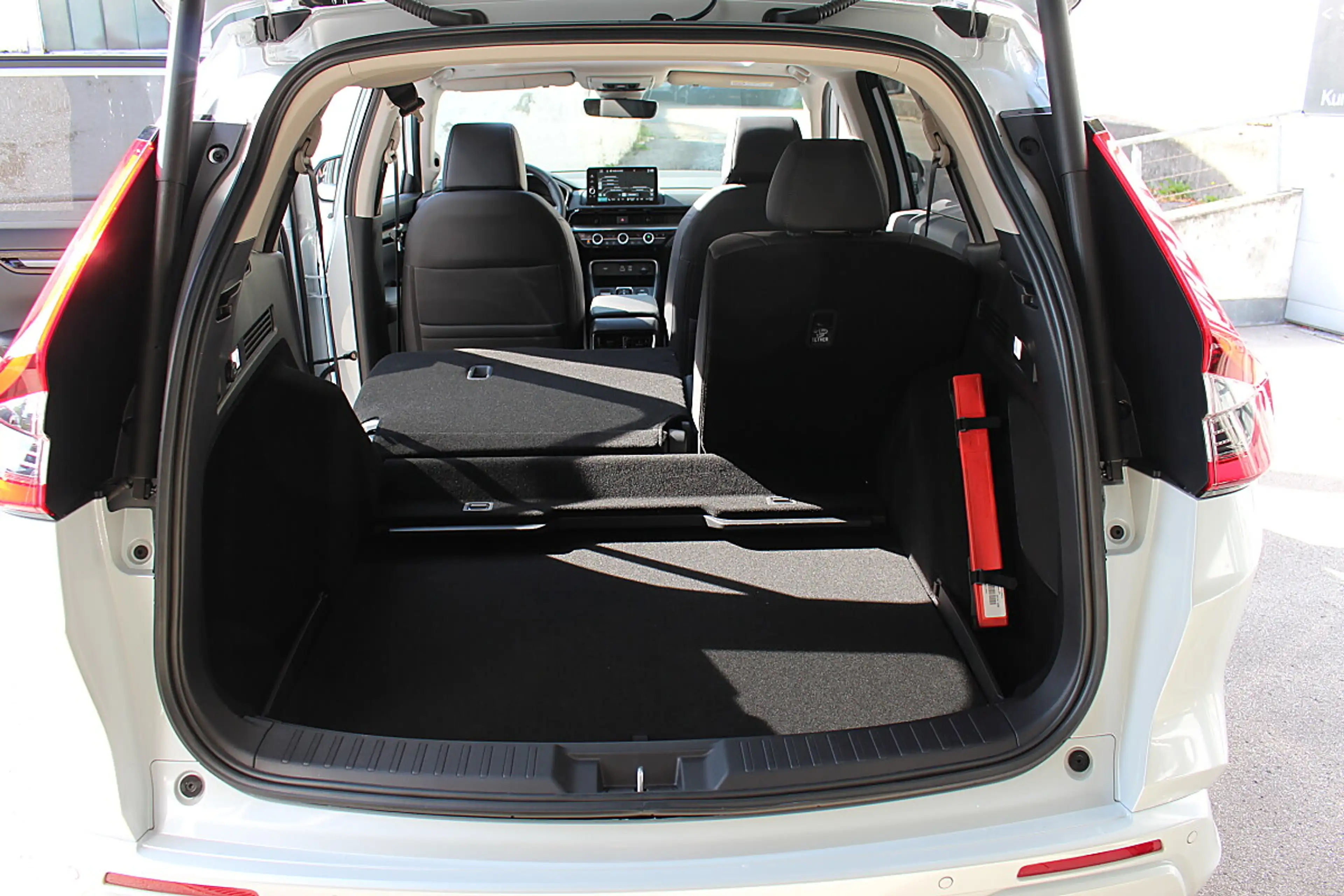 Honda CR-V 2,0 i-MMD e:PHEV Advance Tech Aut. — photo 9
