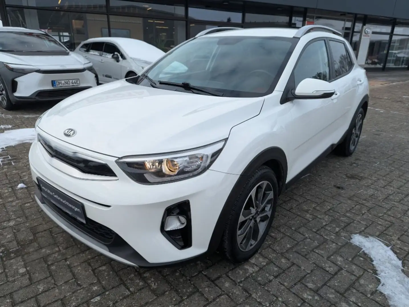 Kia Stonic 1.4 Vision Lenkradheiz., Sitzheizung, Kamera Blanc - 2