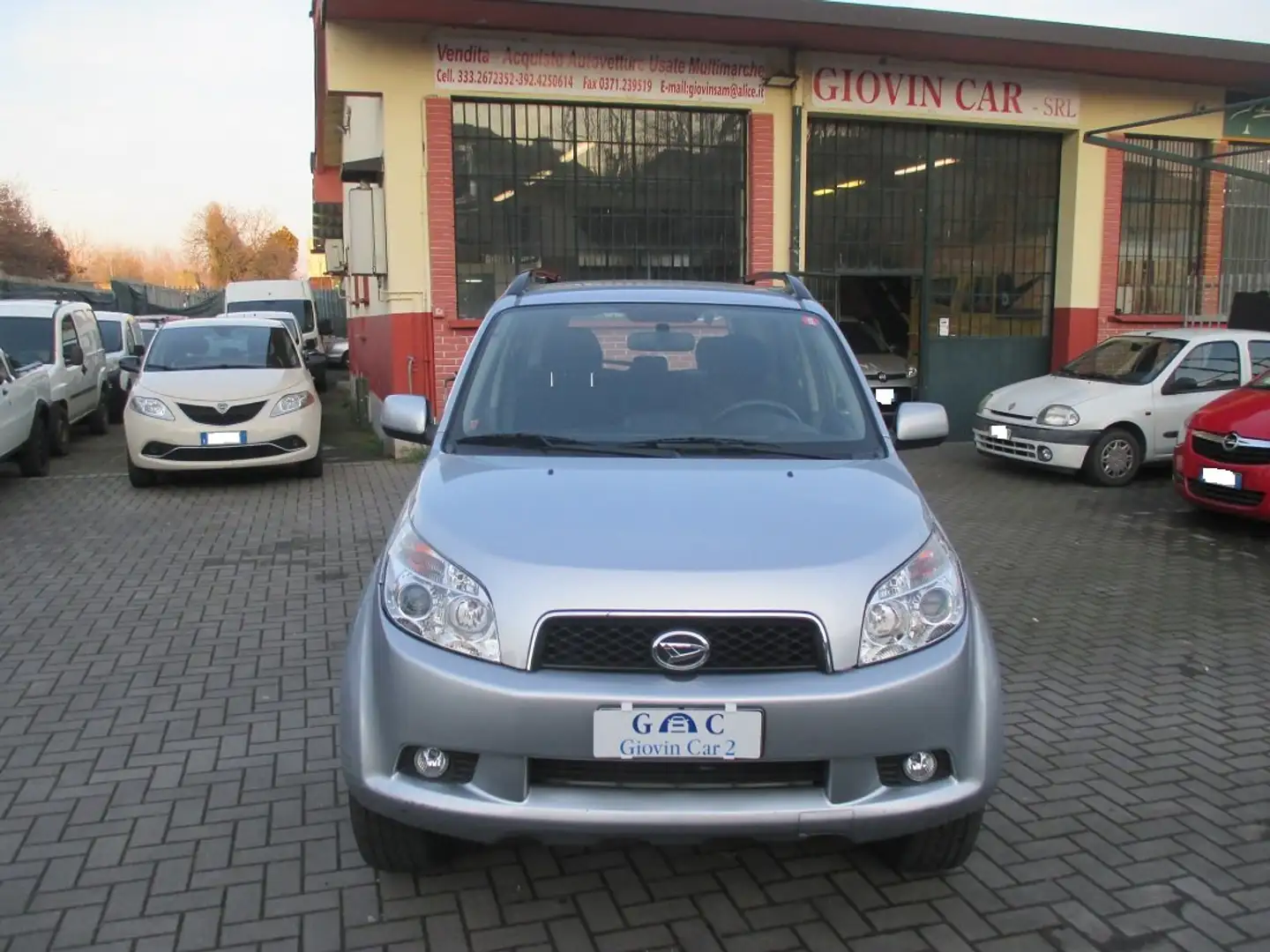 Daihatsu Terios Terios 1.5 SX GPL 4X4 Gris - 1