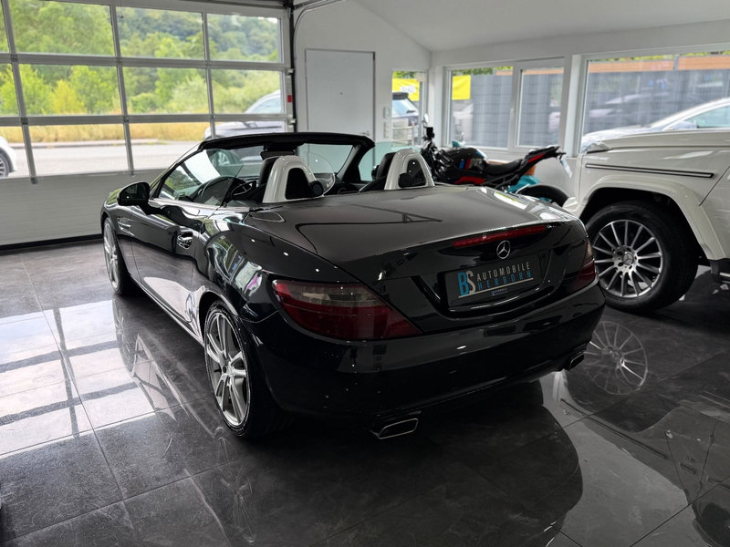 Mercedes-Benz SLK 250 SLK250 Roadster BlueEfficiency/AirScarf/MagicSky — photo 11