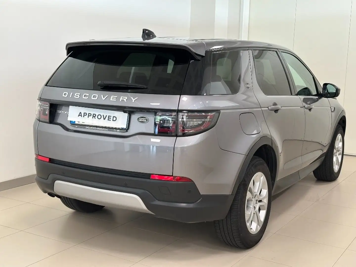 Land Rover Discovery Sport 2.0D I4-L.Flw 150 CV AWD Auto S Grijs - 2