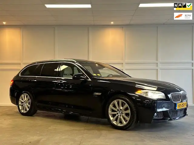 BMW 535 5-serie Touring 535xd High Executive / Xenon / Led