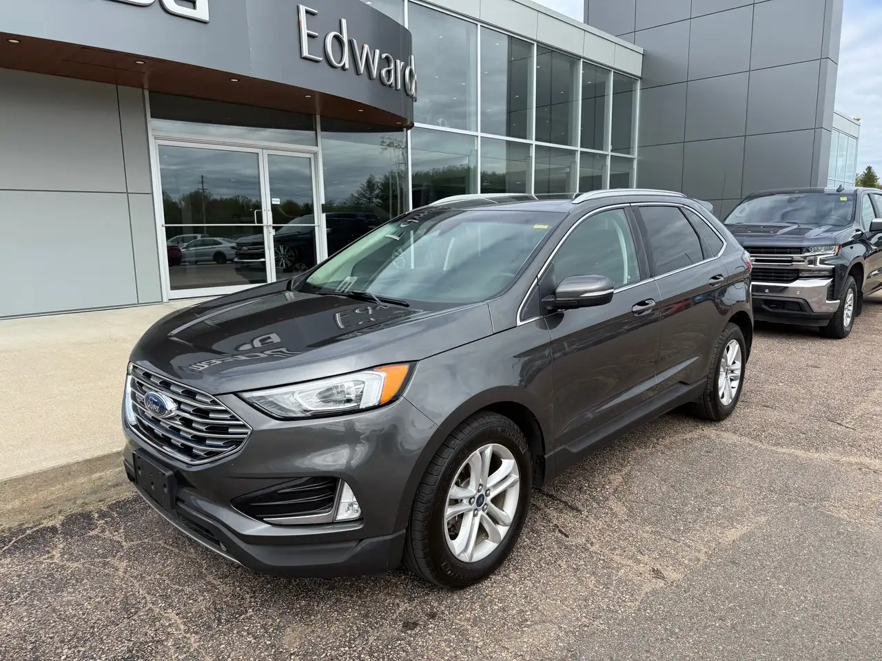 Ford Edge снимка Ford Edge