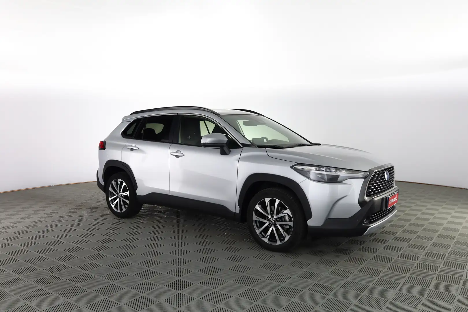 Toyota Corolla Cross Corolla Cross 2.0 Hybrid 197 CV E-CVT Trend Argento - 2