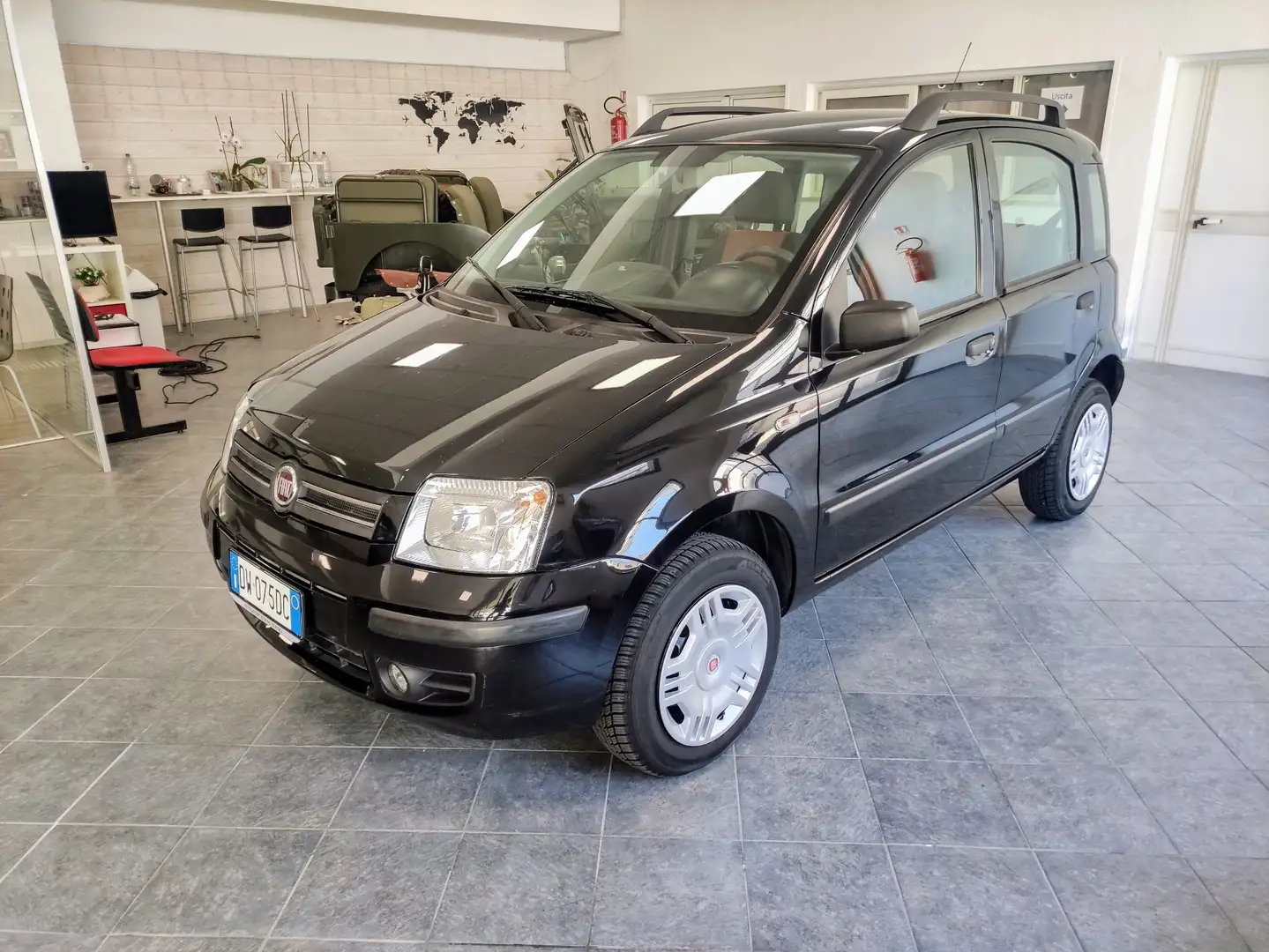 Fiat Panda Panda 1.2 natural power Dynamic Nero - 1