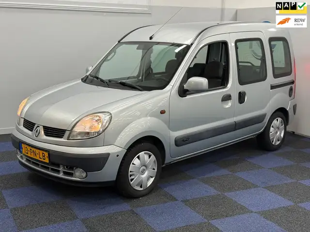 Renault Kangoo 1.6-16V Privilège / AUTOMAAT / MULTIEZITTER / AIRC
