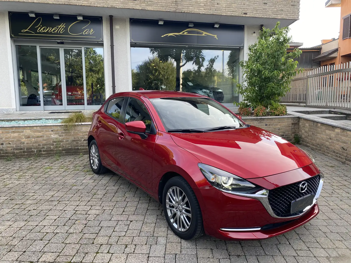 Mazda 2 1.5 M-Hybrid Evolve 90 Cv Rouge - 1