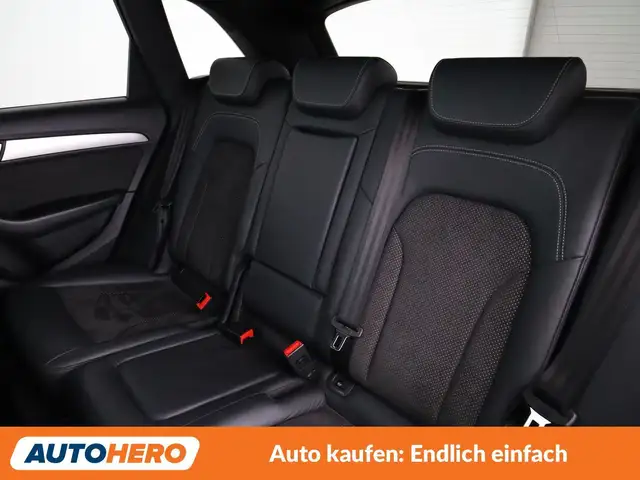 Audi Q5 view 14