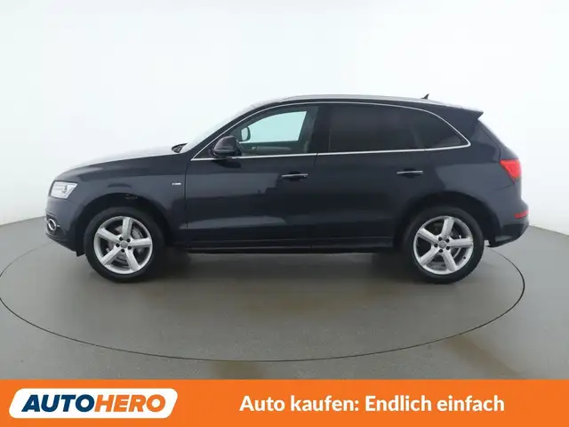 Audi Q5 view 3