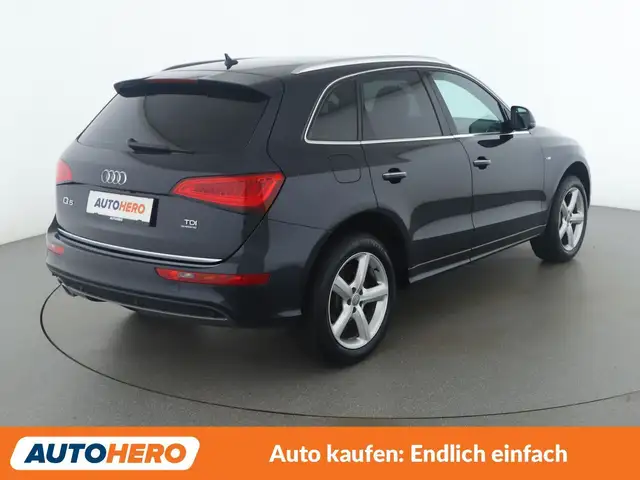 Audi Q5 view 6