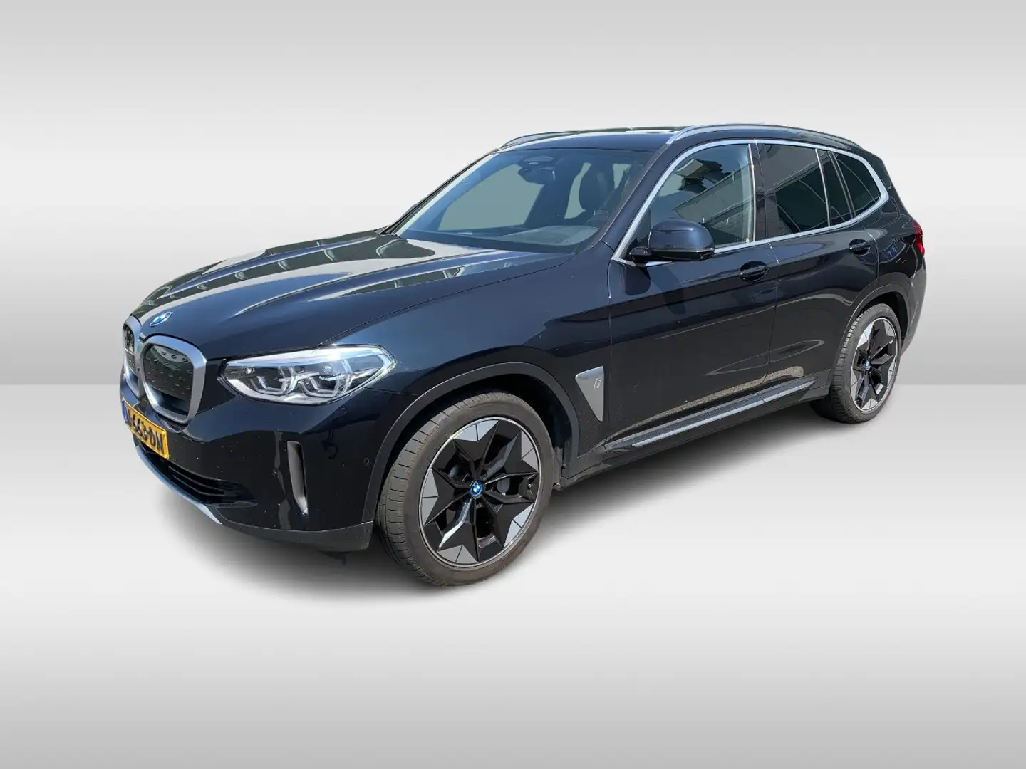 BMW iX3 High Executive 80 kWh / Trekhaak / Panoramadak / 3 Zwart - 1