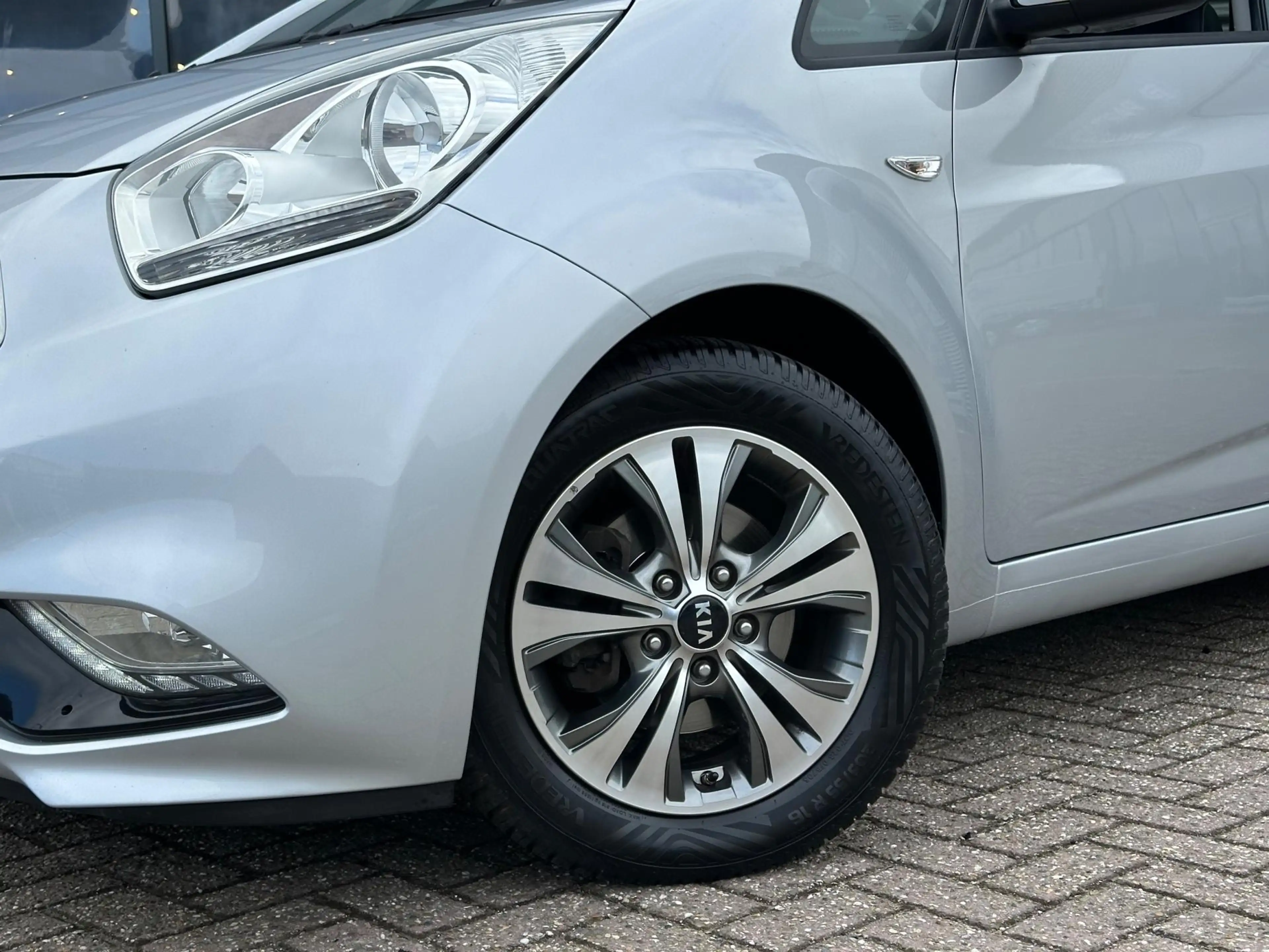 Kia Venga 1.4 CVVT DynamicPLusLine | CRUISECR | Navi | Camer — photo 2