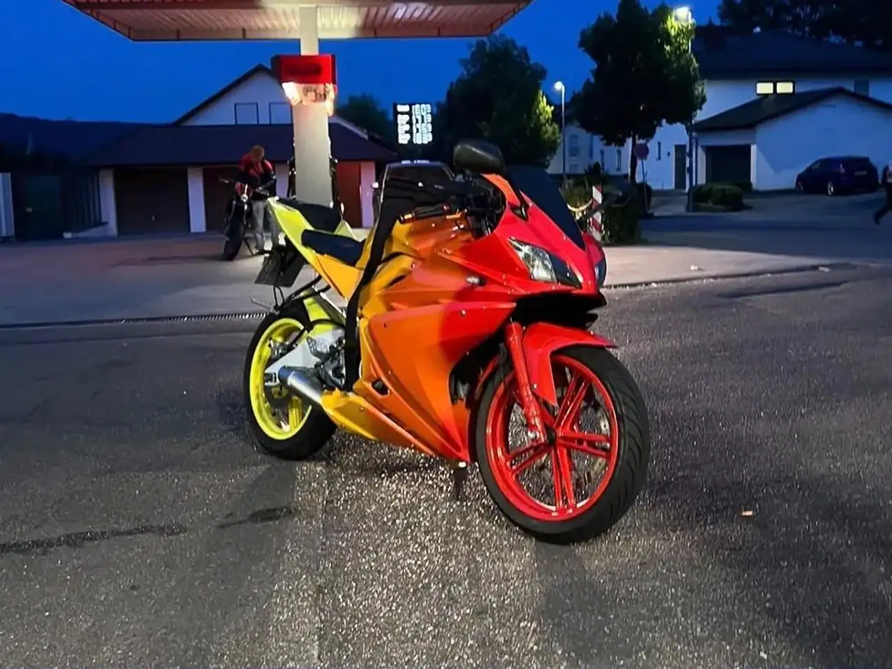 Yamaha YZF-R125