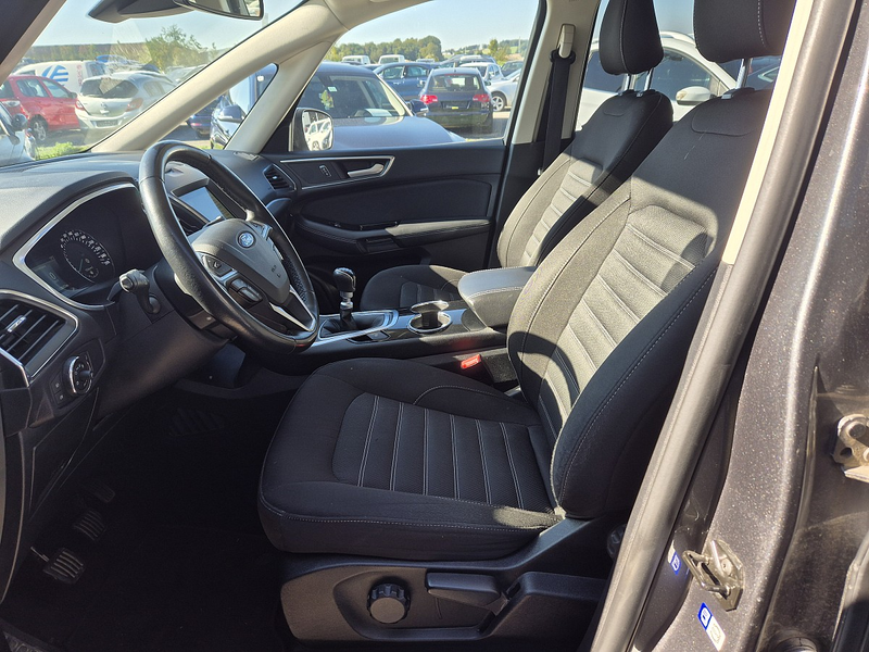 Ford Galaxy 2,0 EcoBlue SCR Business — photo 8