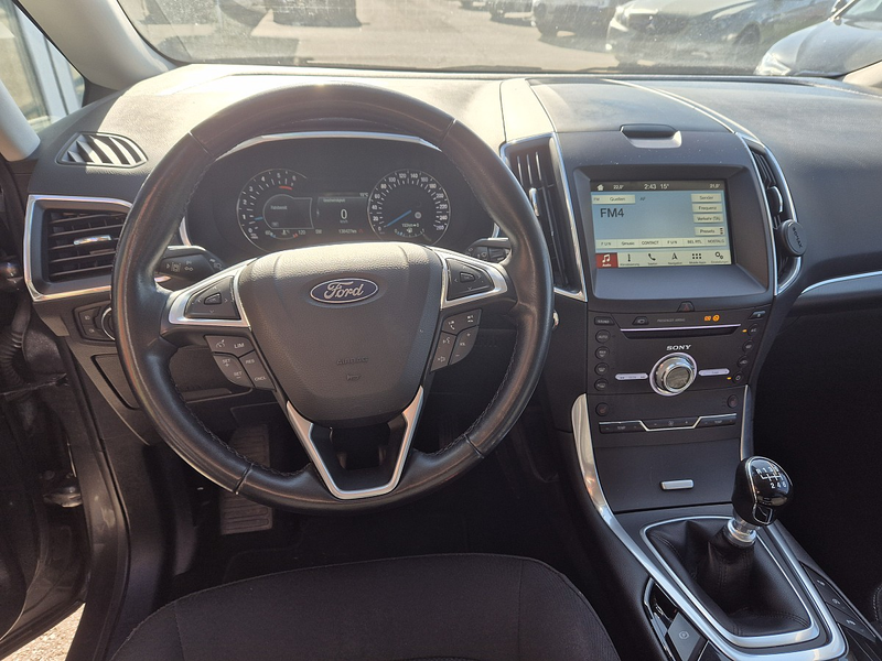 Ford Galaxy 2,0 EcoBlue SCR Business — photo 10