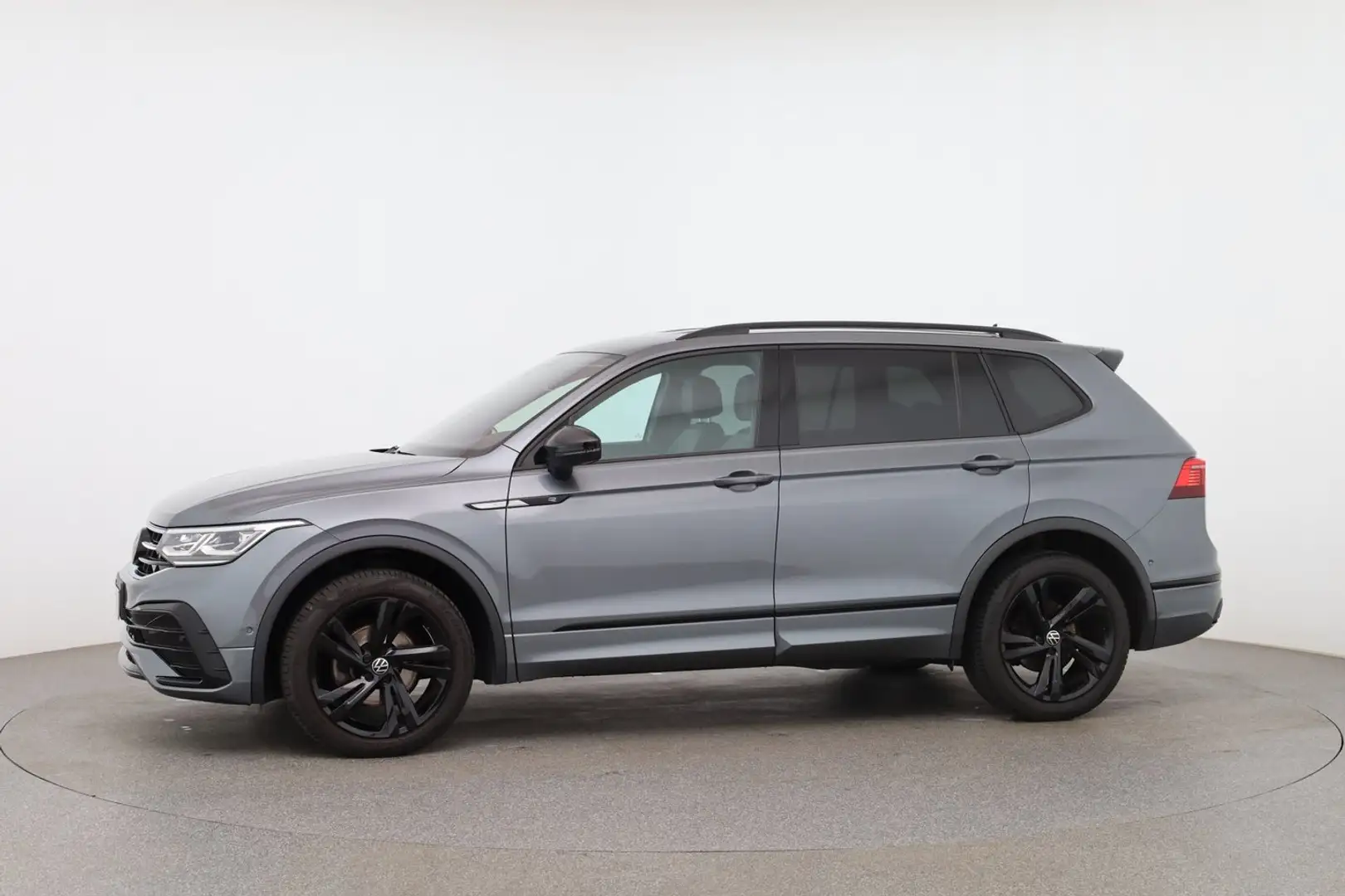 Volkswagen Tiguan Allspace R-Line TSI DSG Gris - 2