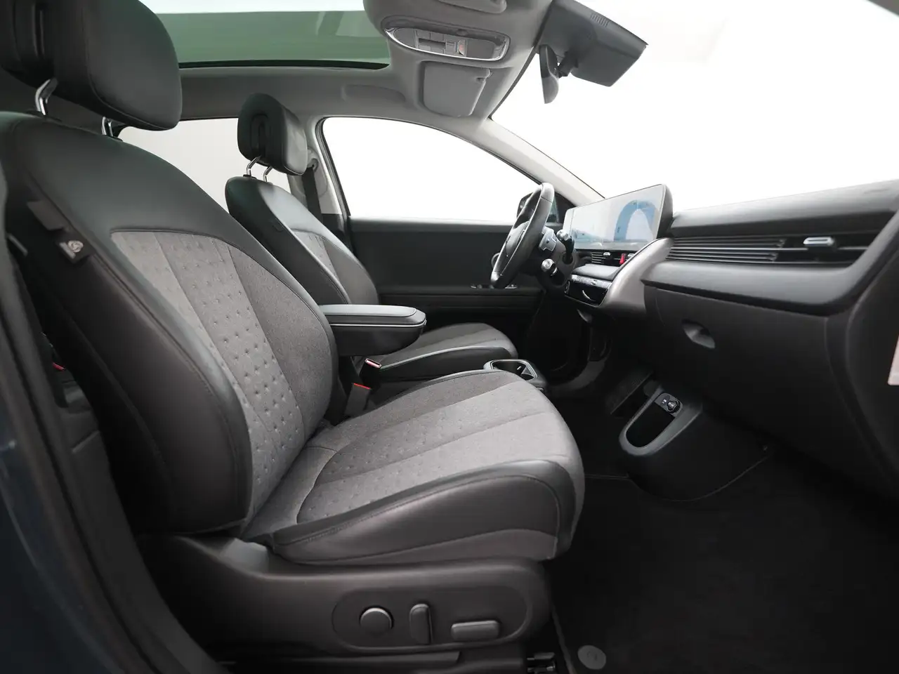 Hyundai Ioniq 5 Connect 73kWh Trekhaak Panoramadak Zondag Op, миниатюра 3