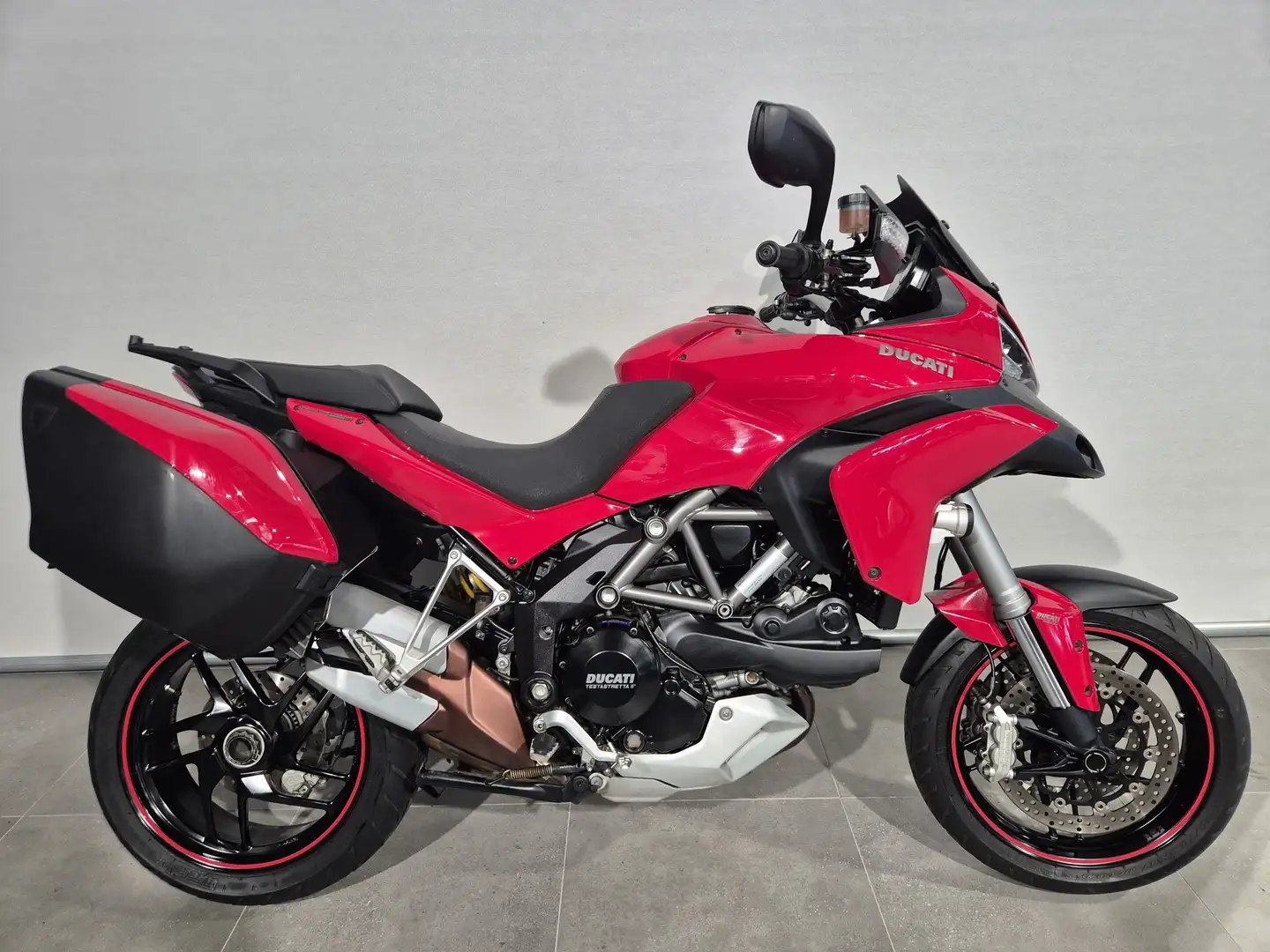 Ducati Multistrada 1200 S Rot - 1