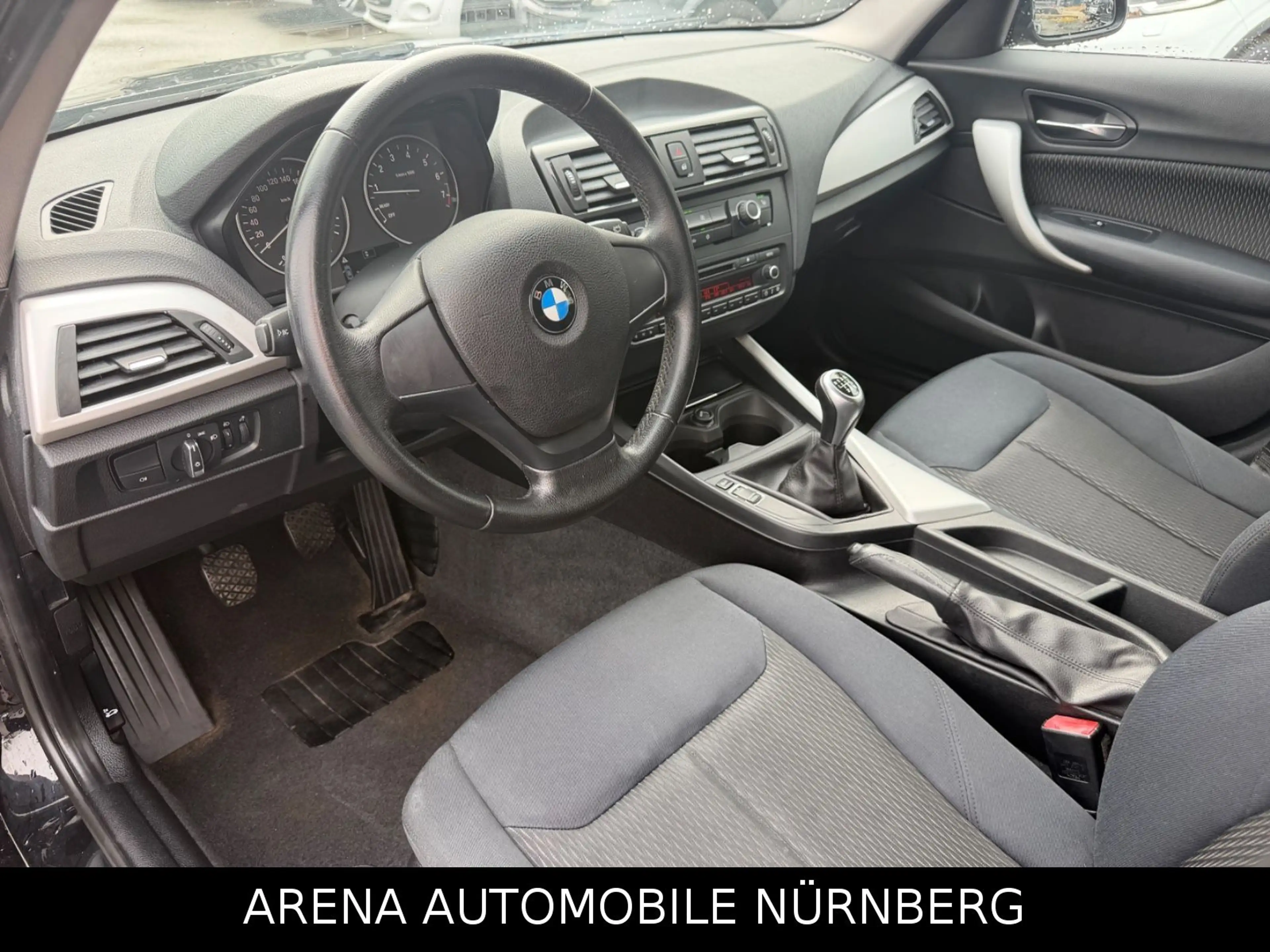 BMW 116 i*Aus 2.Hand*Sitzheizung*1Jahr Gewährleistung — photo 8