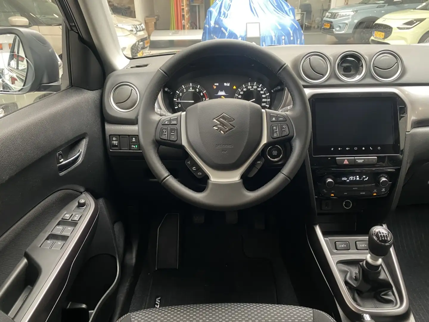 Suzuki Vitara 1.4 Boosterjet Select Smart Hybrid [ APPLECARPLAY Noir - 2