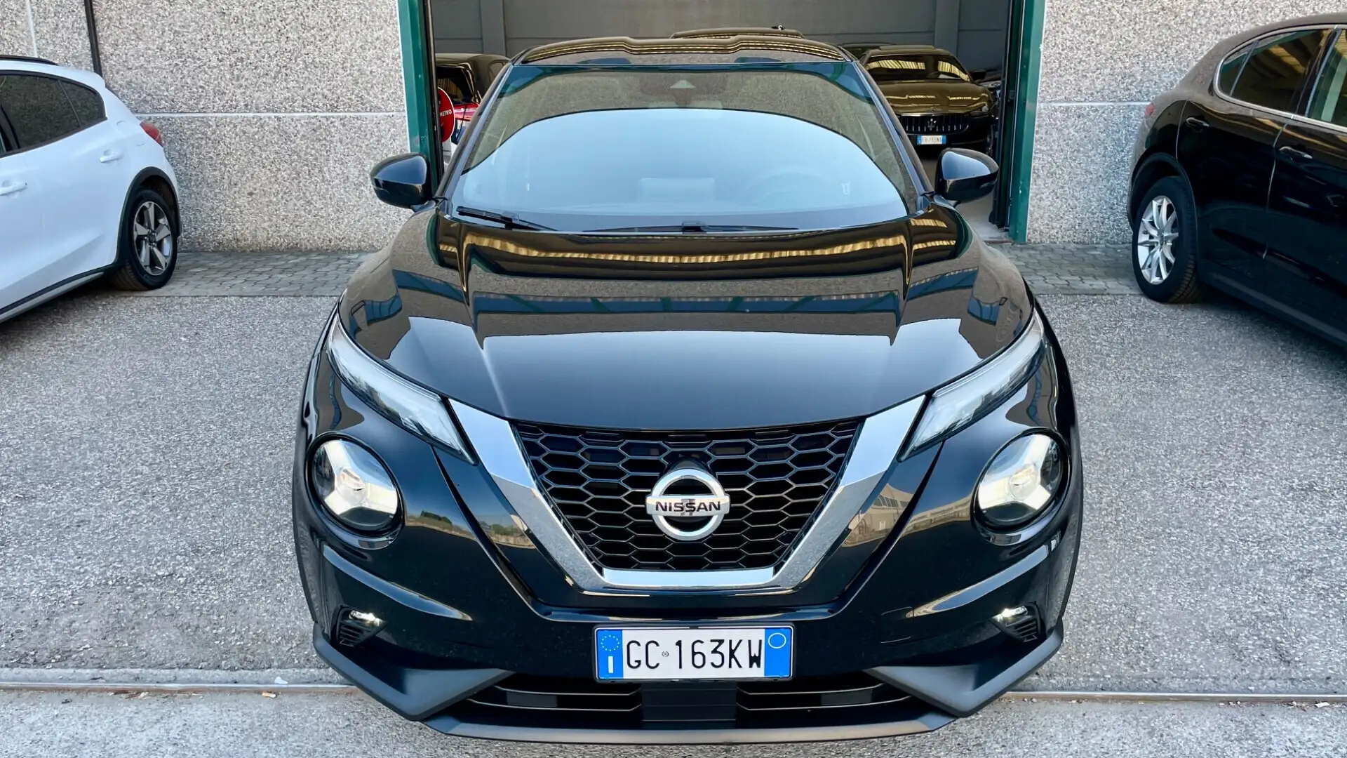 Nissan Juke NISSAN JUKE 1.0 DIG-T N-DESIGN 117CV - MANUALE, FU Schwarz - 2