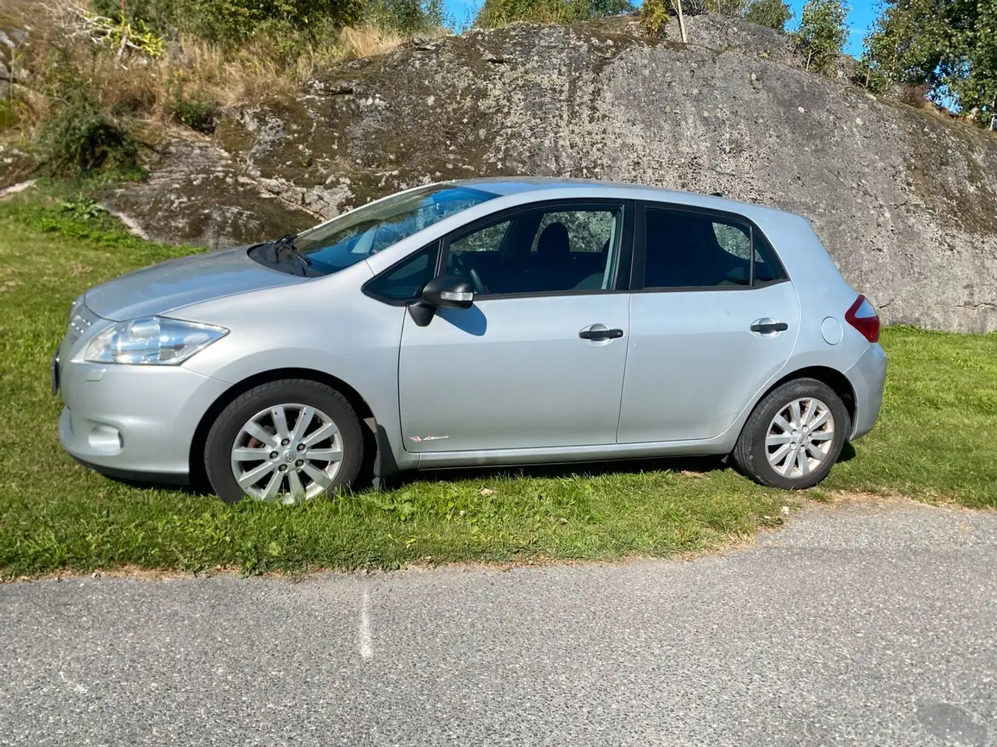 Toyota Auris MC 100 VVT-i Active Argent - 2