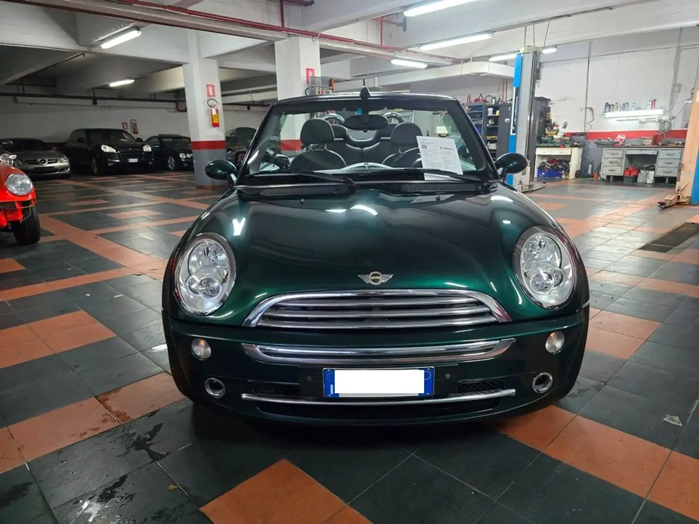 MINI Cooper Cabrio 1.6 Cooper 115CV Grün - 2