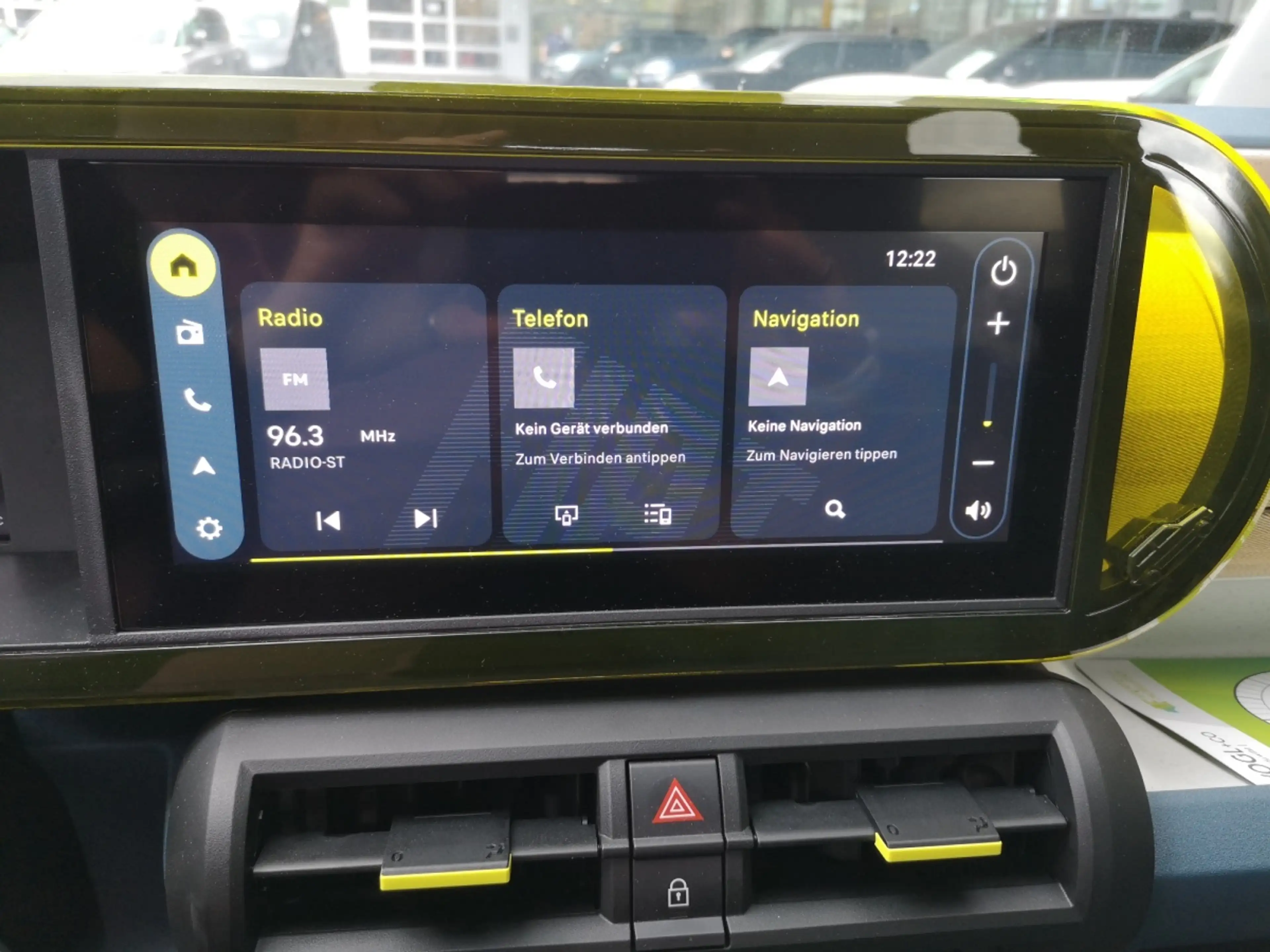 Fiat Grande Panda Grande Panda 1.2 T-Gen3 La Prima — photo 10