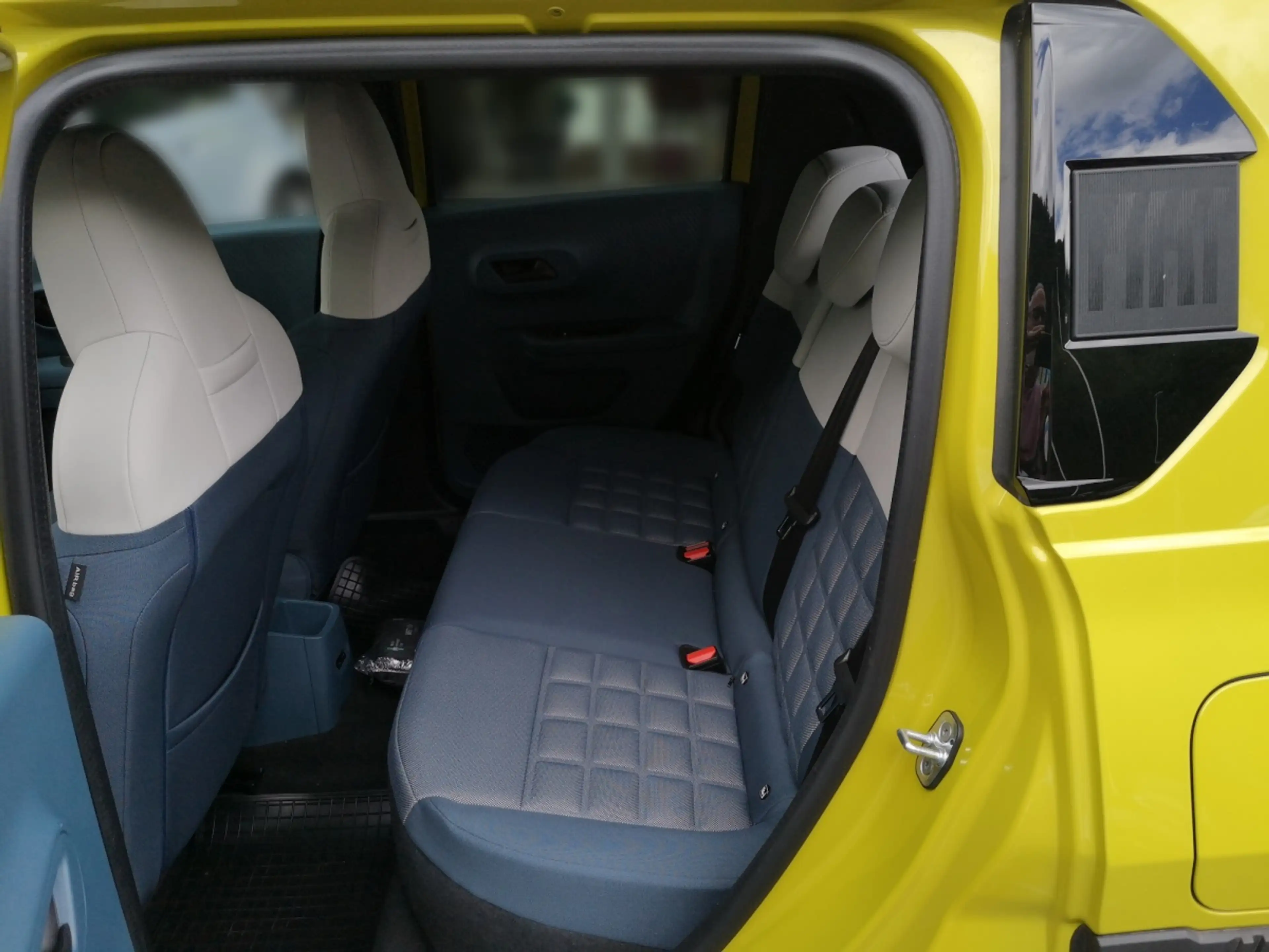Fiat Grande Panda Grande Panda 1.2 T-Gen3 La Prima — photo 11