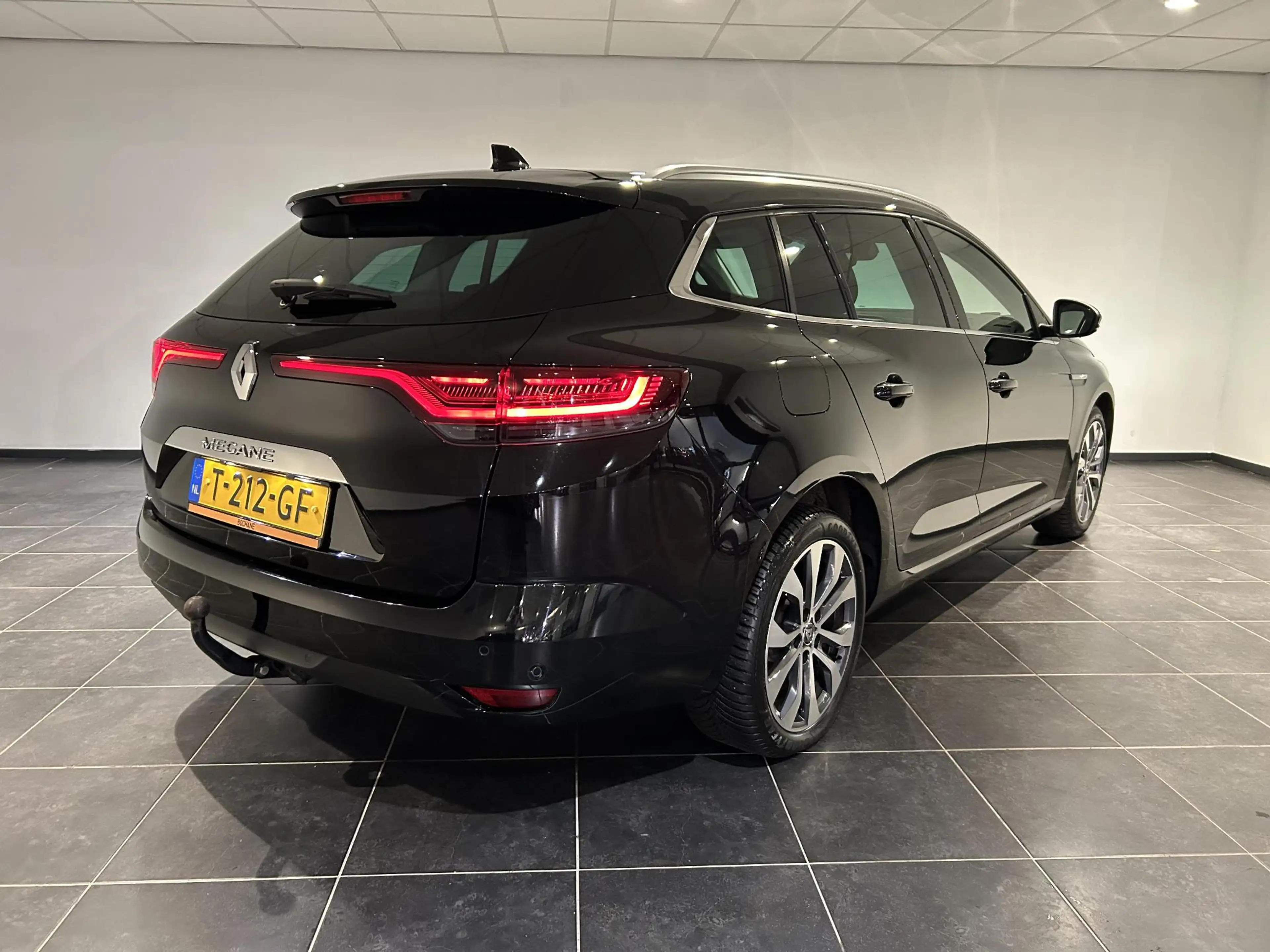 Renault Megane Estate 1.3 TCe 140 Techno | Trekhaak | Achteruitri — photo 2