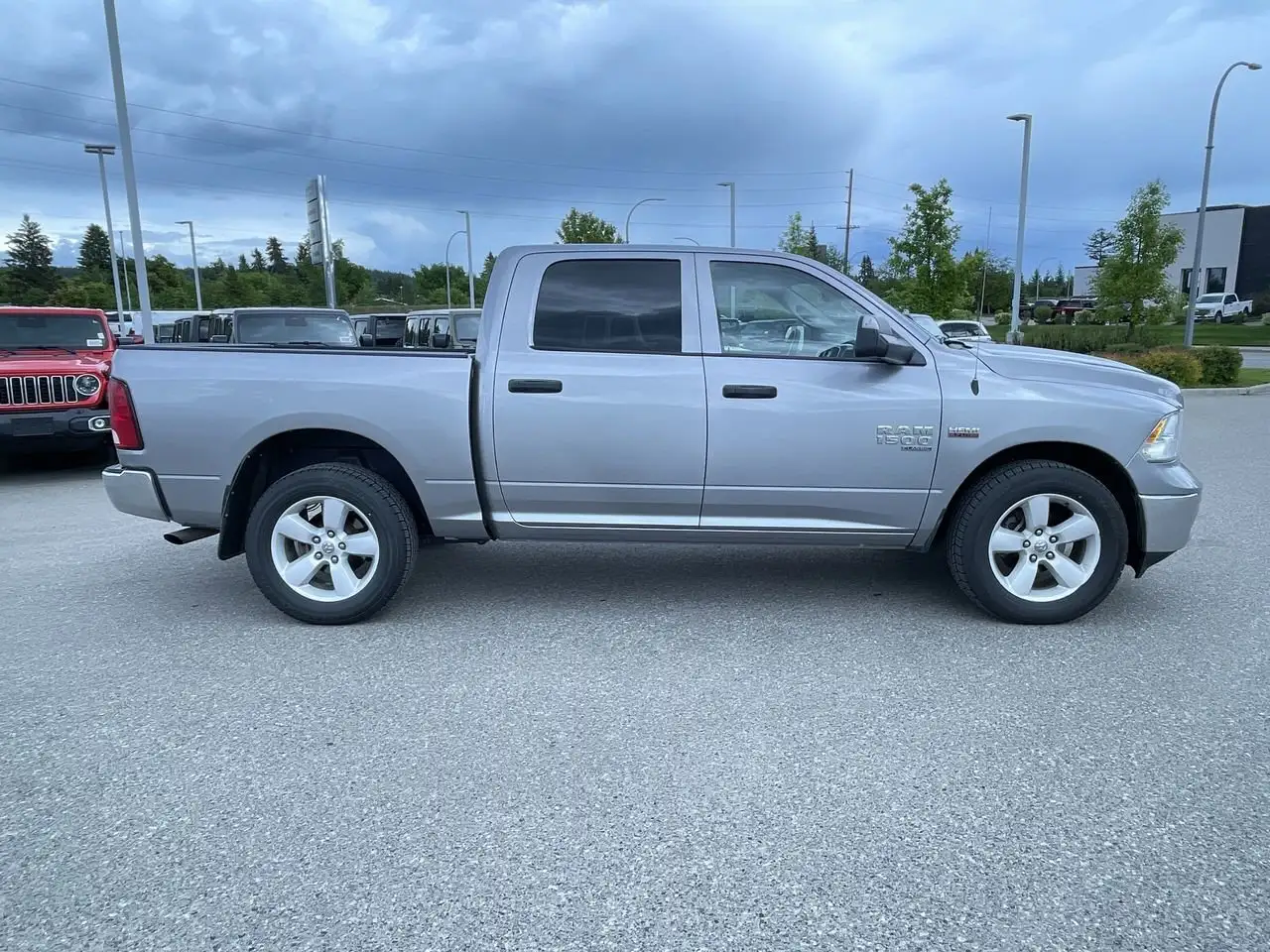 RAM 1500 снимка RAM 1500