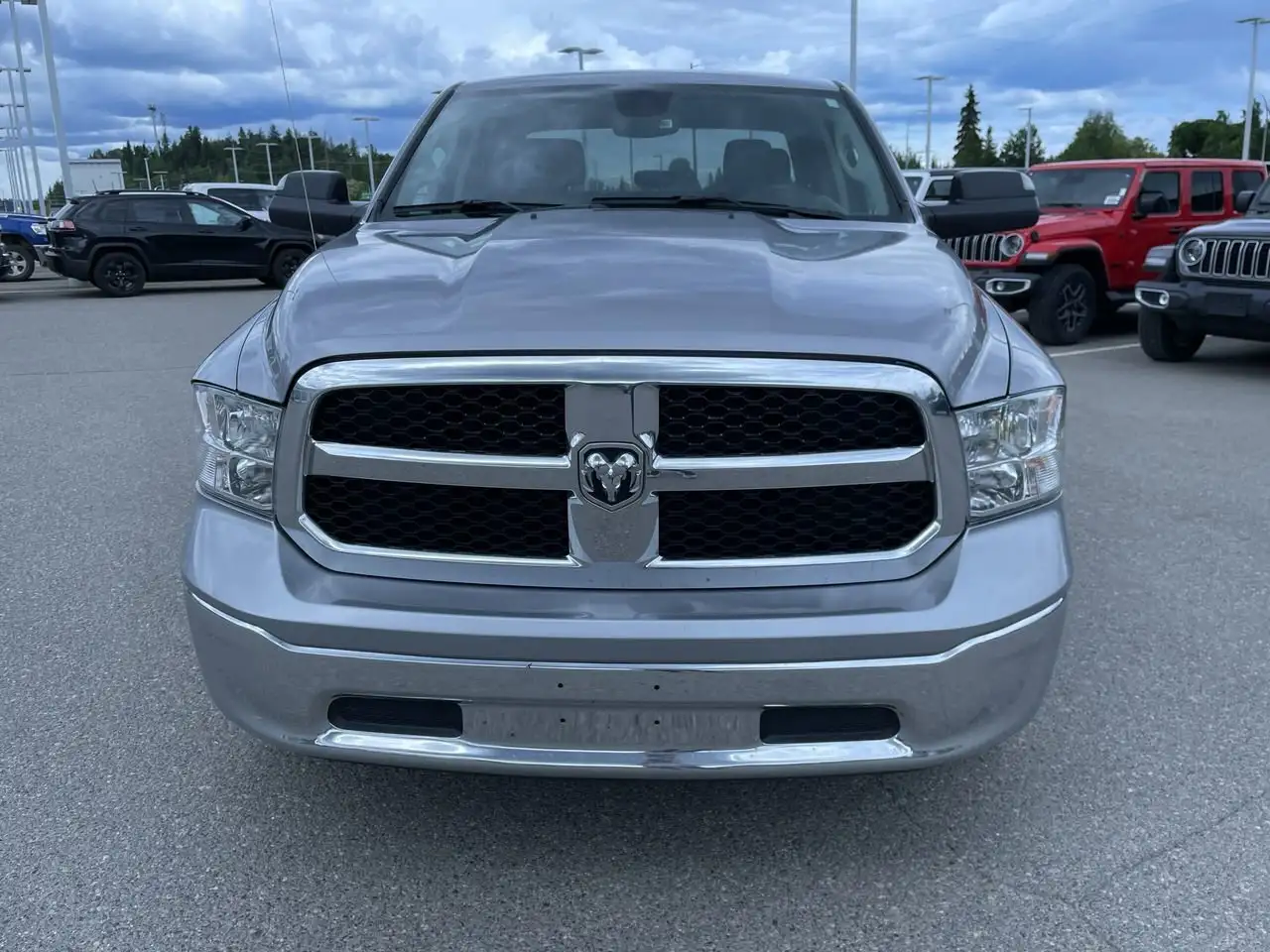RAM 1500 снимка RAM 1500