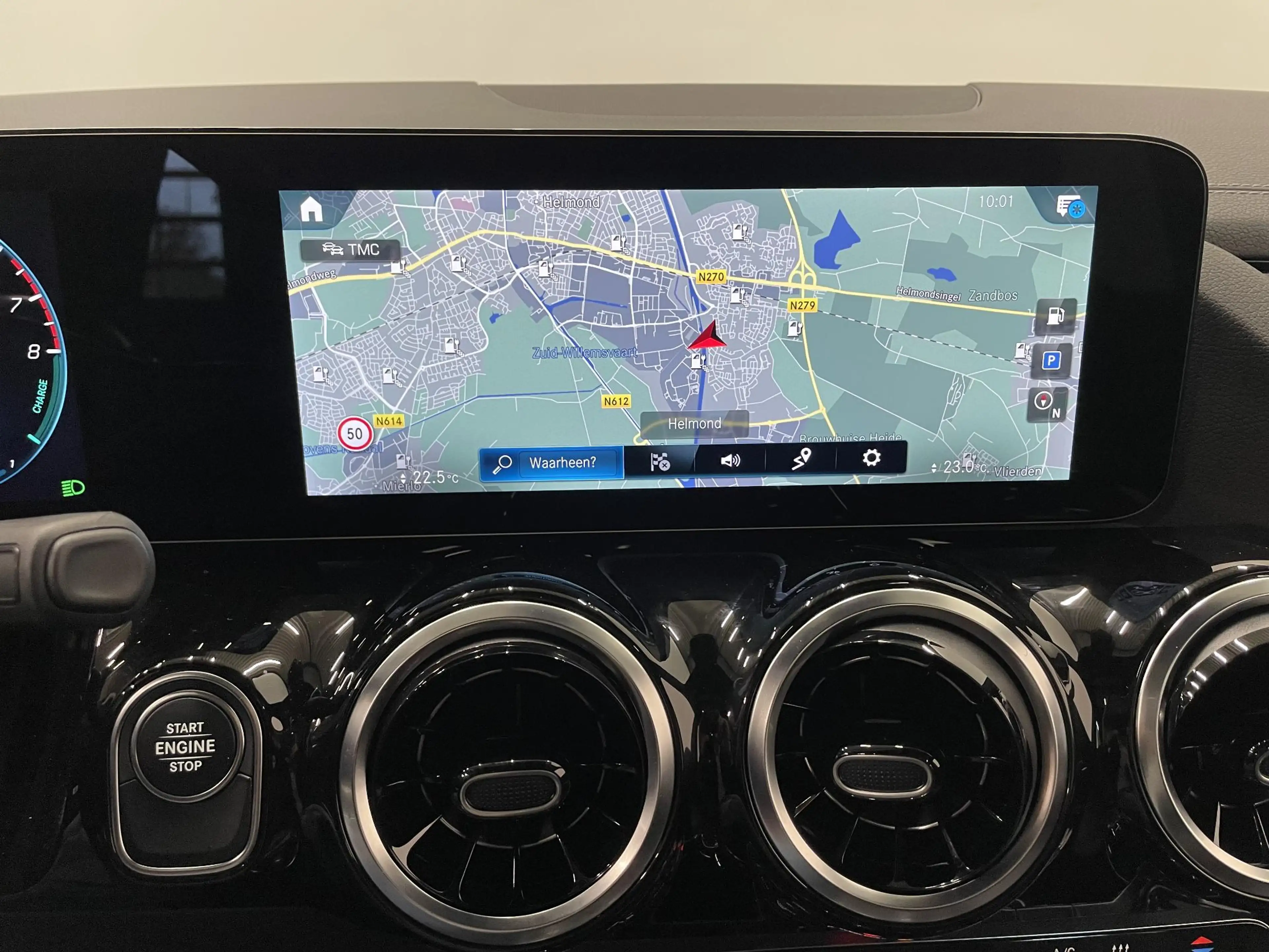 Mercedes-Benz GLA 250 e AMG Line PHEV Automaat Panorama dak 360 Camera A — photo 3