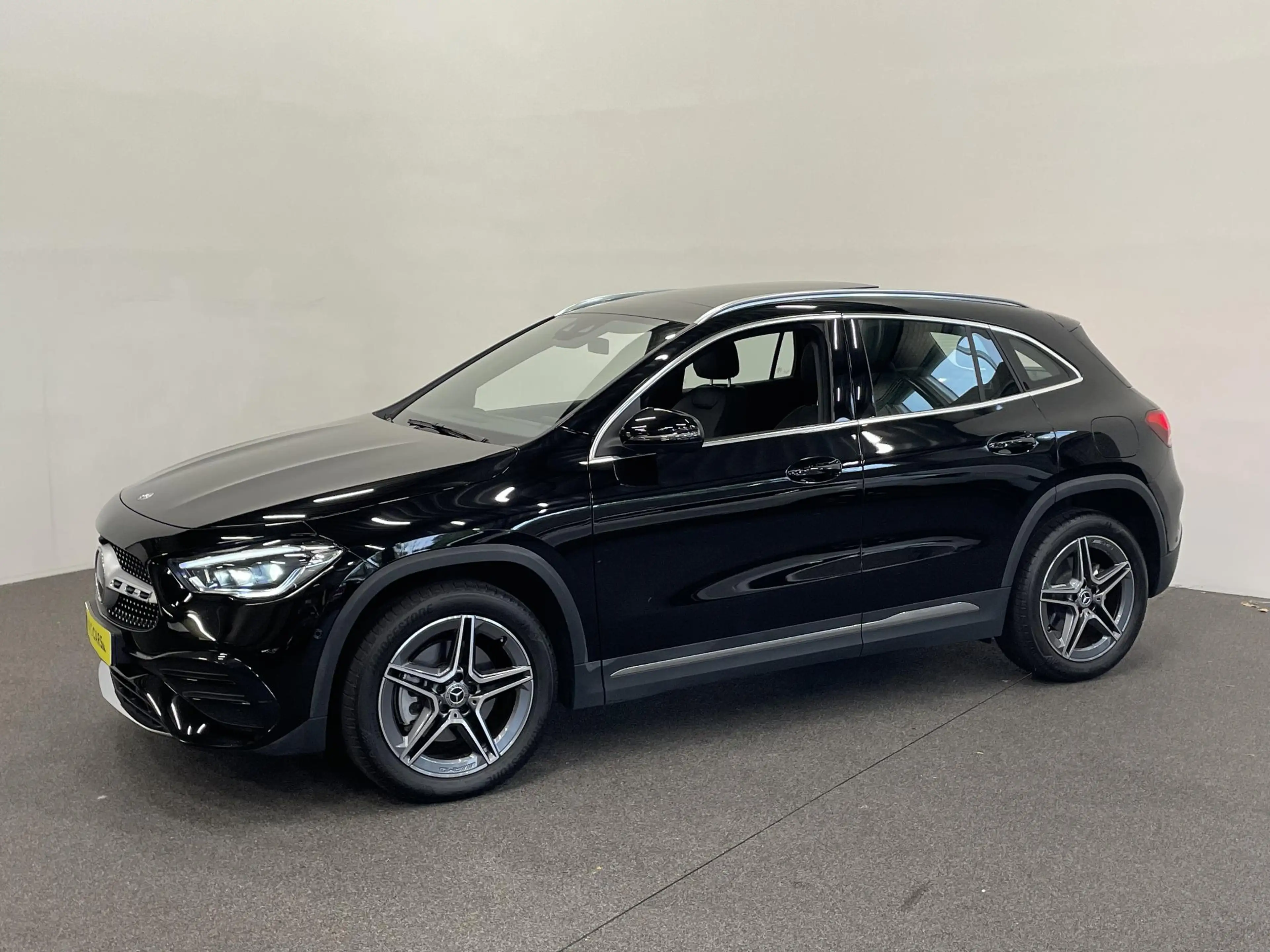 Mercedes-Benz GLA 250 e AMG Line PHEV Automaat Panorama dak 360 Camera A — photo 9